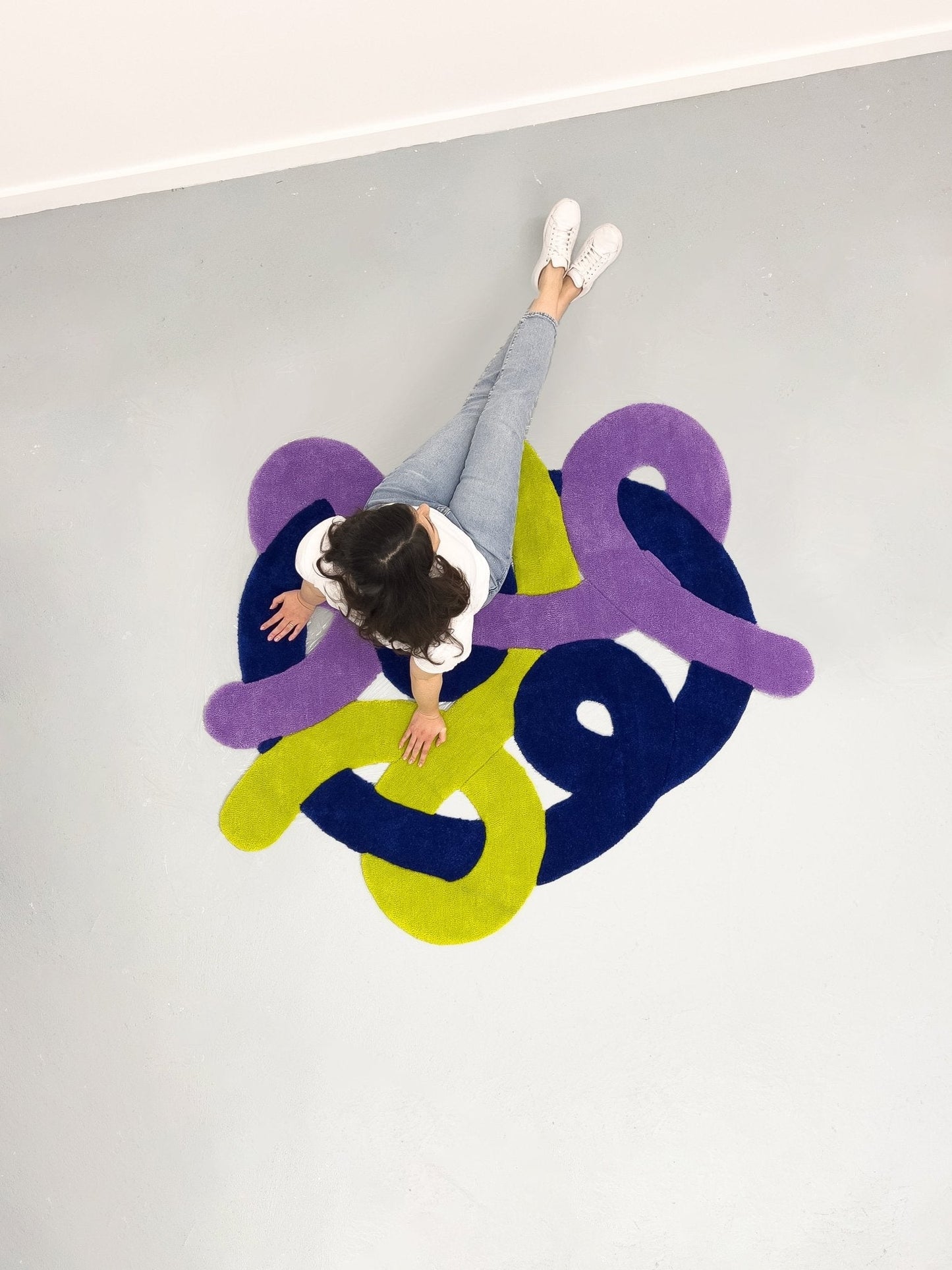 The Entwine Rug Large