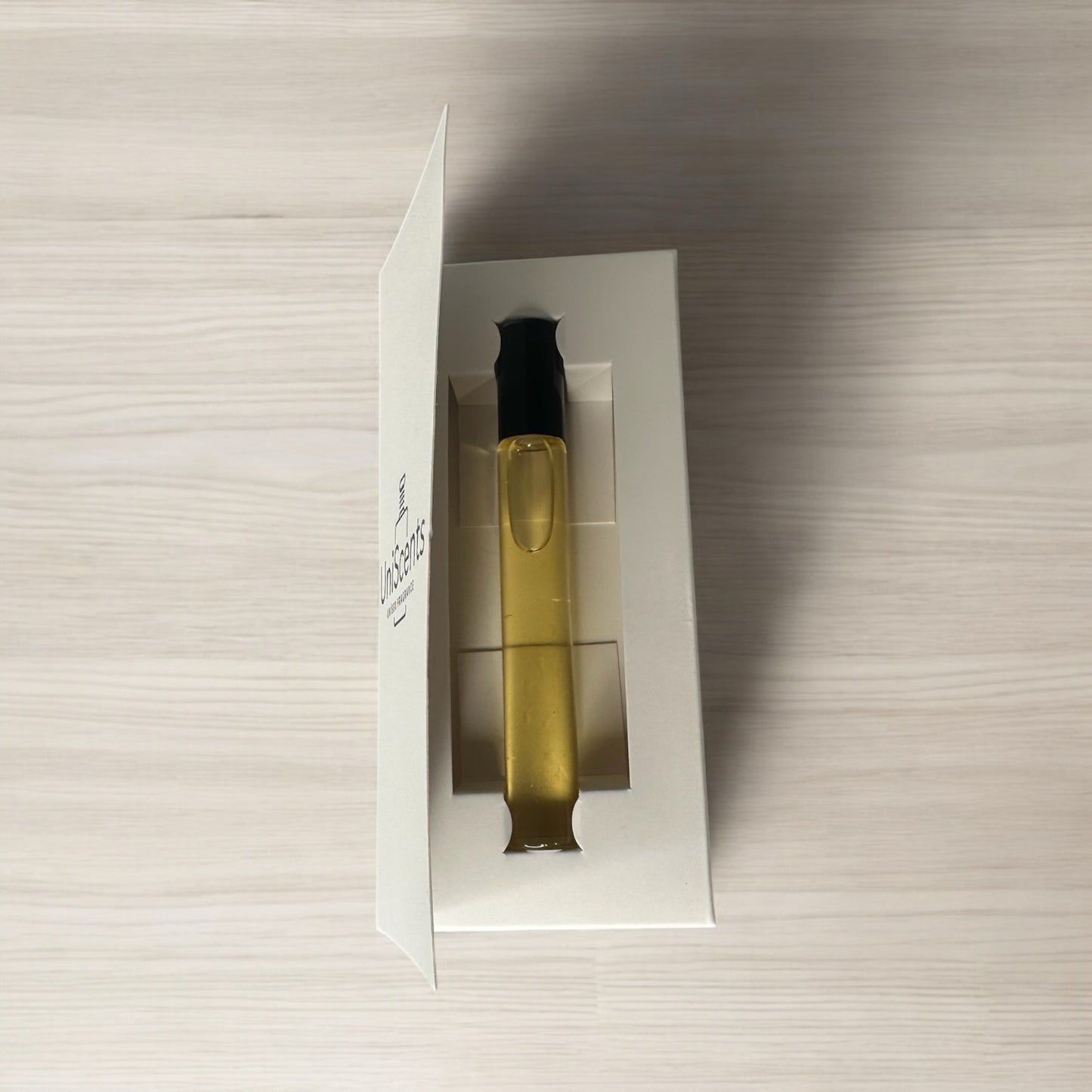 Unisex Rollerball Perfume, 15ml – Gender Neutral Fragrance Oils - Osadia Concept Store