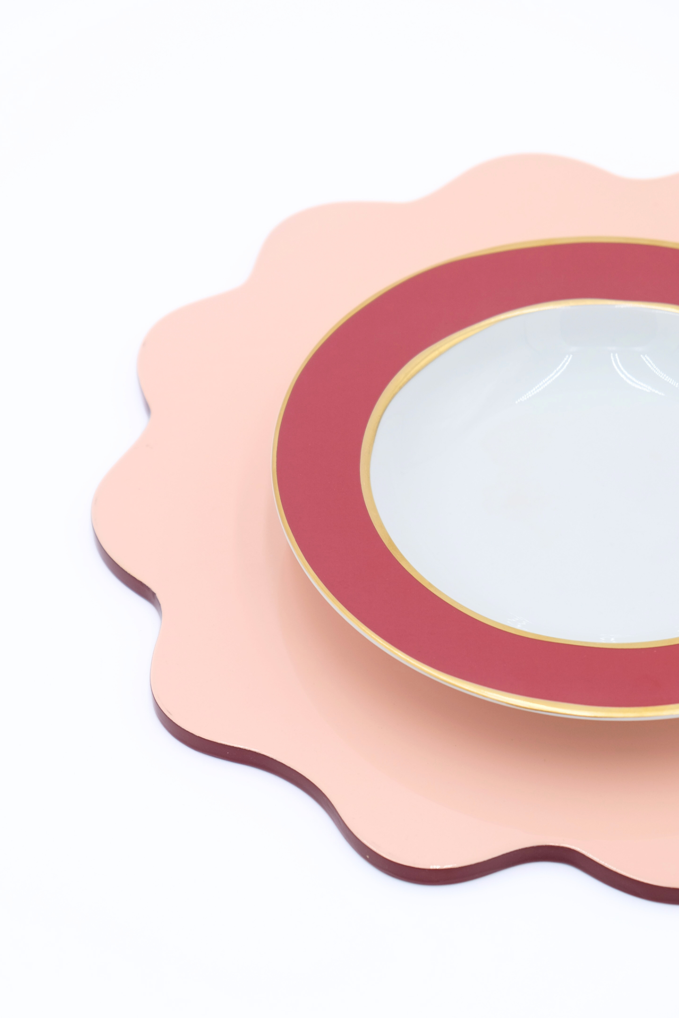 Blush Pink Scalloped Lacquerware Placemat Set