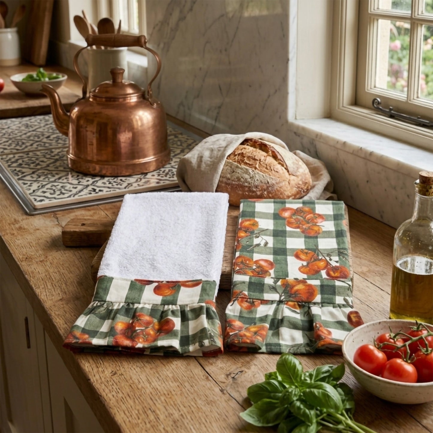 Tuscan Tomato Ruffled Kitchen Towels (Set of 2)