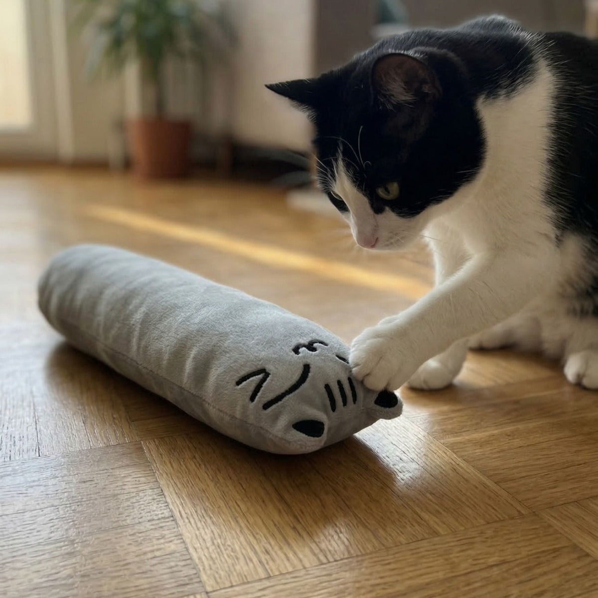 Natural Cotton Canvas Interactive Cat Kicker Toy