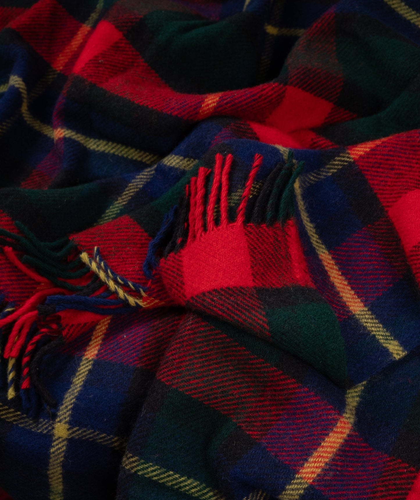 Highland Tweeds Pure New Wool Fluffy Throw ~ Kilgour ~