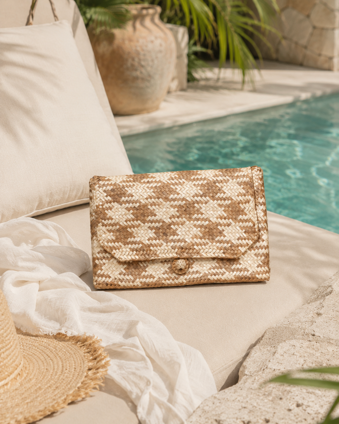 Plaid Rattan Clutch
