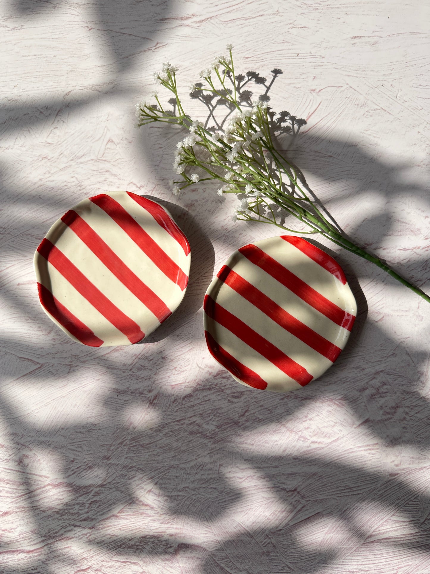 Ceramic Red stripe plate, 6.3x6.3 Inches ( Set of 4 )