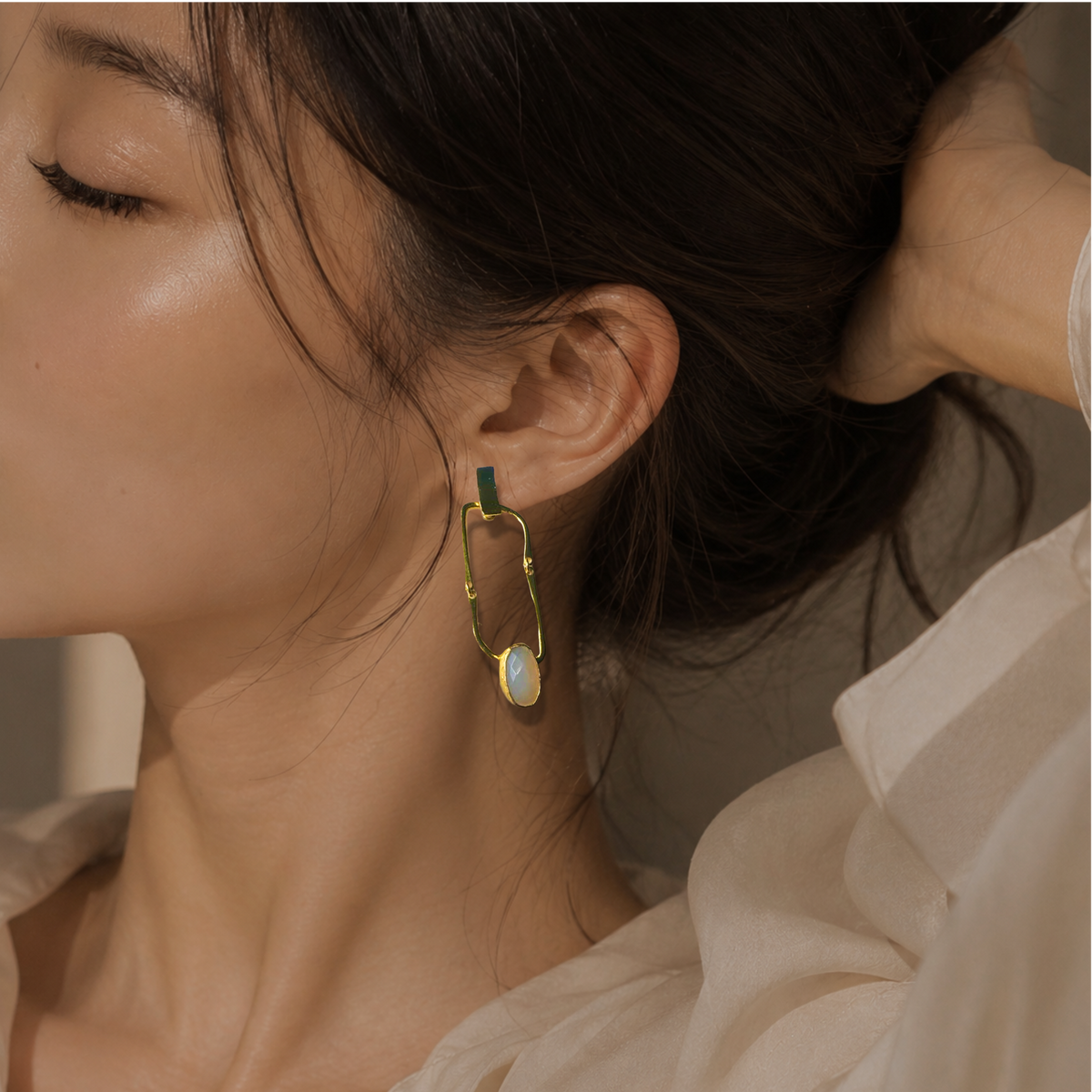 Nayla Snow Quartz and Gold Link Earrings