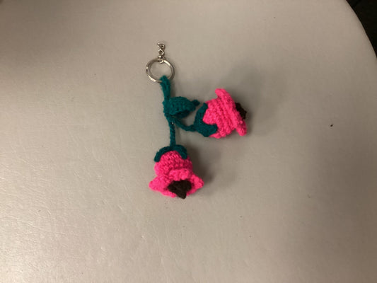 Double flower crochet keychain