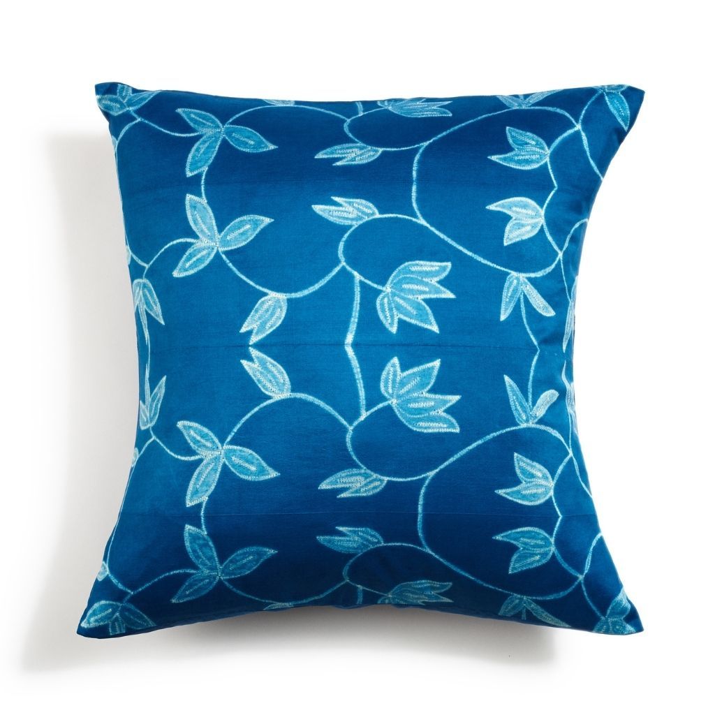 Folio Ebony Handcrafted Shibori Mulberry Silk Pillow