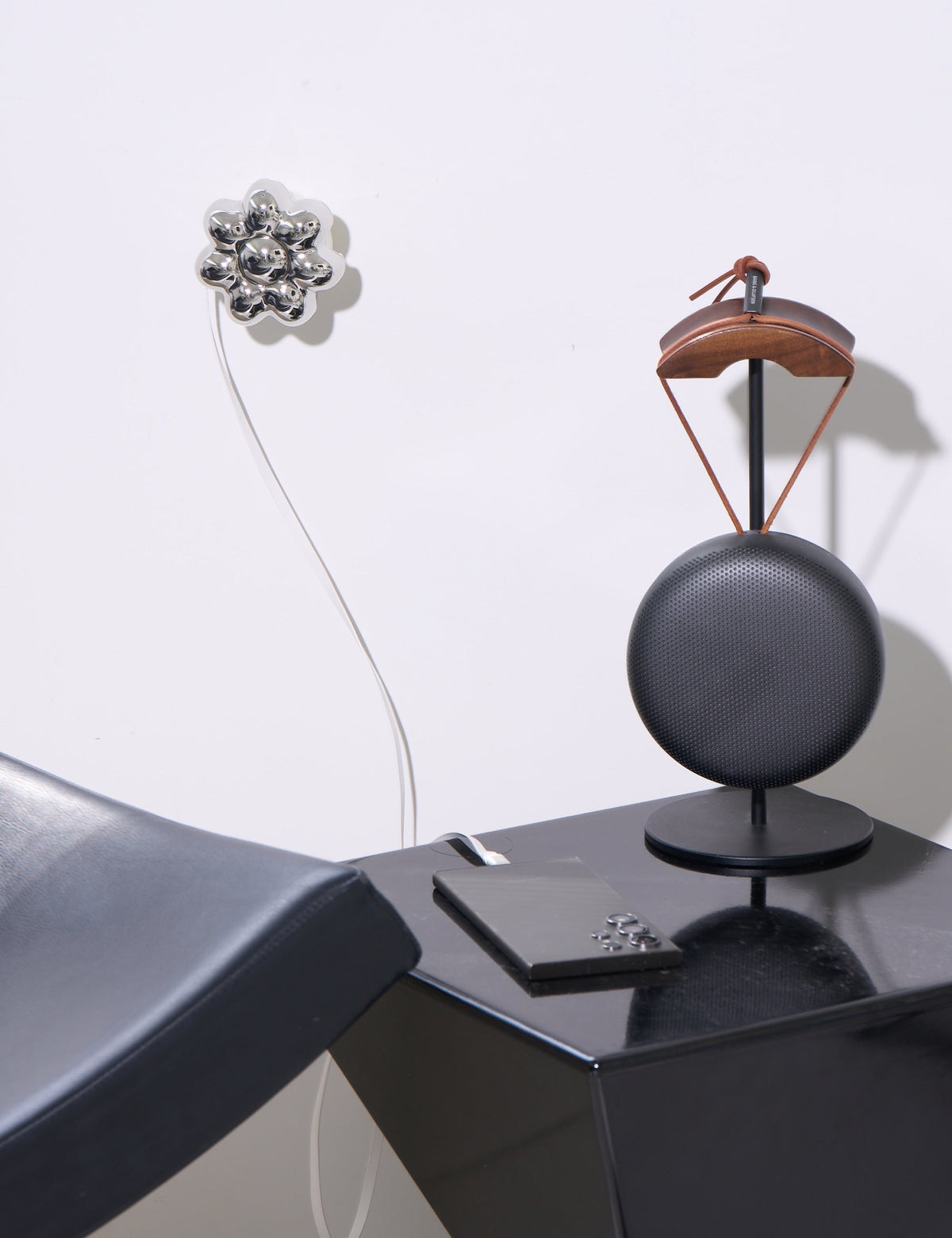 Flower Objet (Chrome Silver)