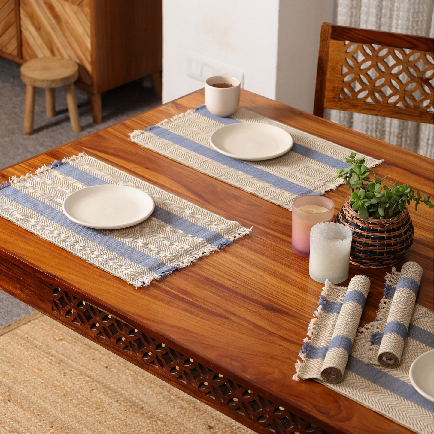 Eco-Friendly Grass Placemats Set of 6 (12'' x 18'')
