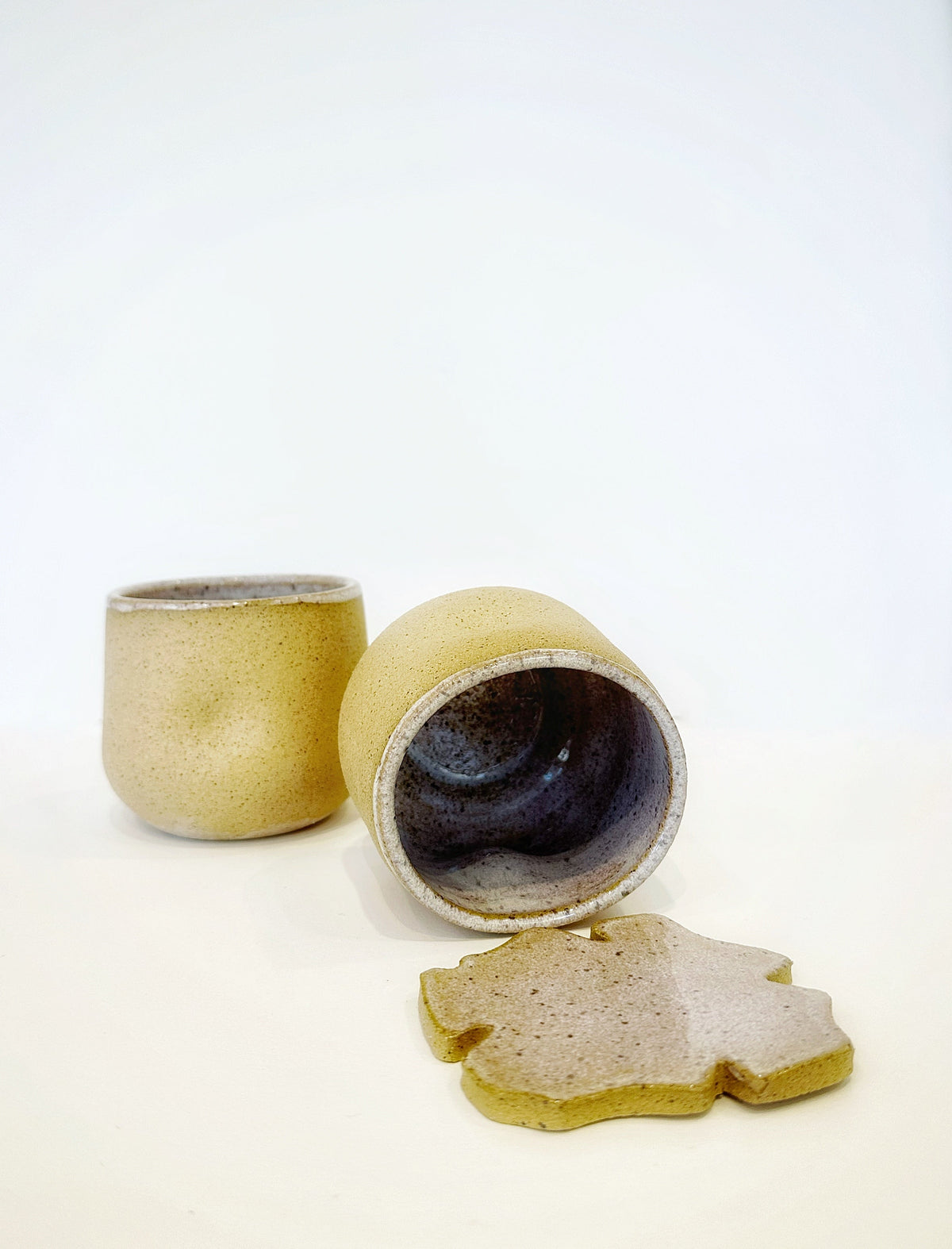 S/2 Hug Mugs - Translucent