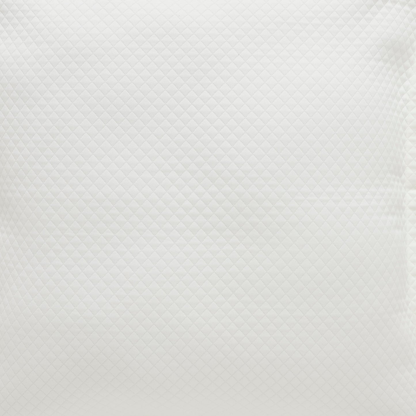 Hamilton Matelasse Diamond Coverlet