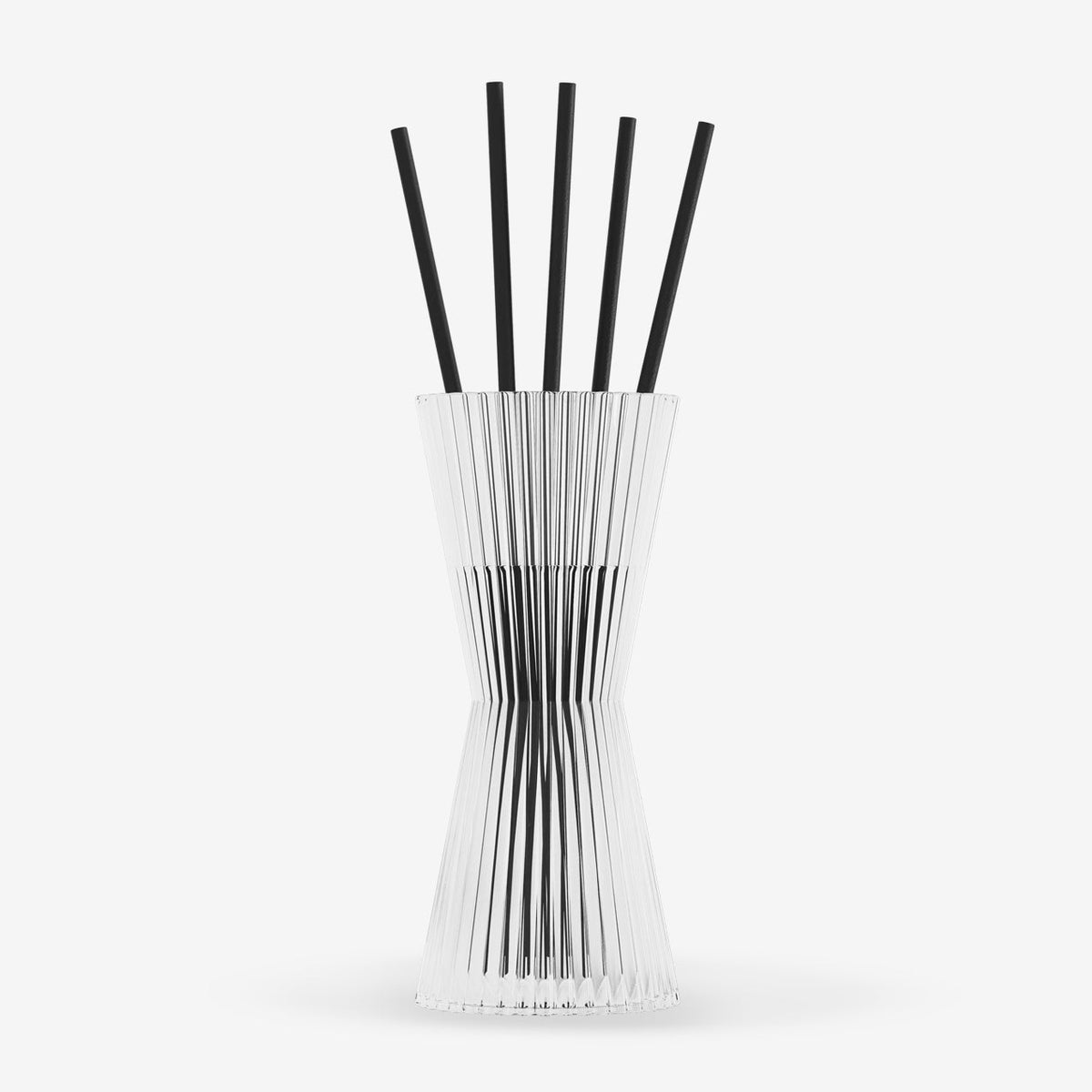AIZ Reed Diffuser in Cedar & Black Cherry