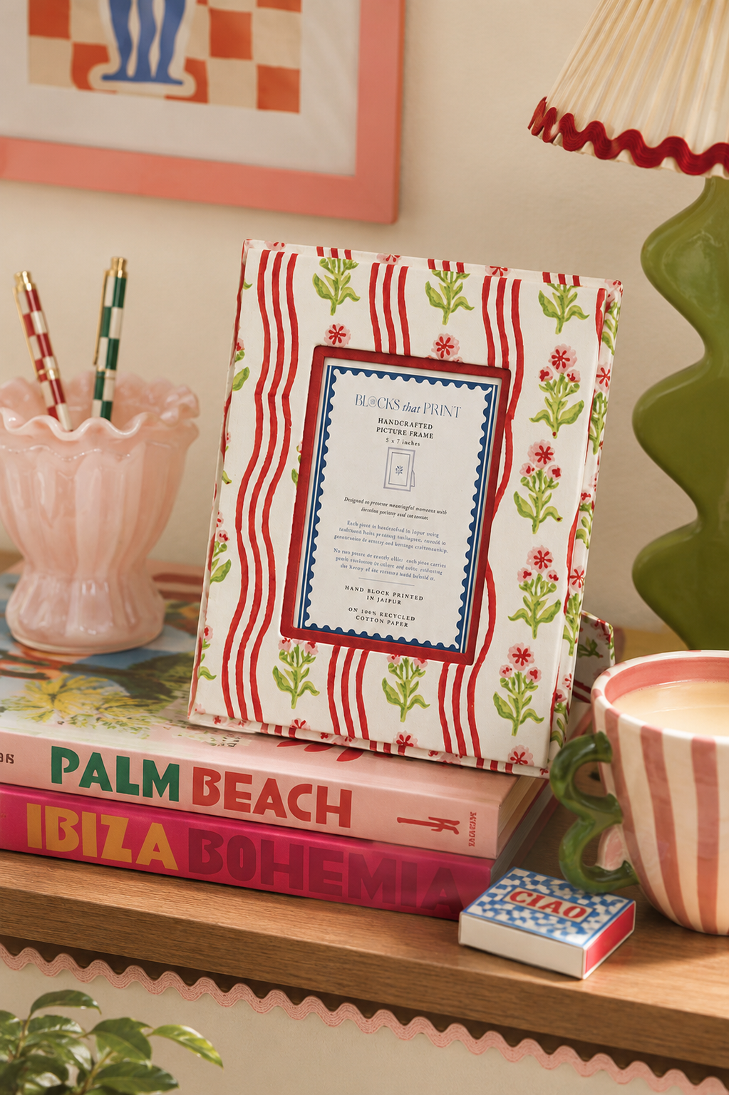Large Block Print Photo Frame (5 x 7) - Holly & Berry