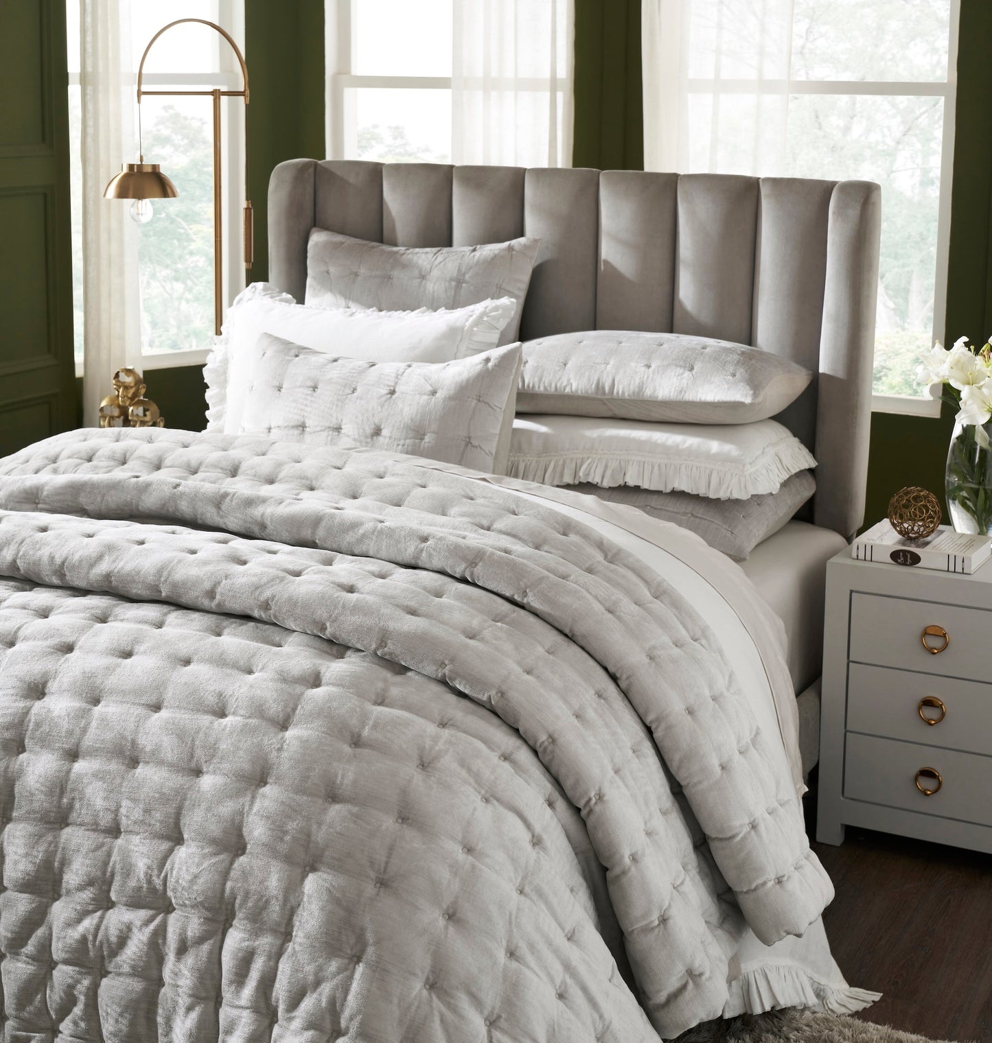 Bailey Tufted Velvet Quilt