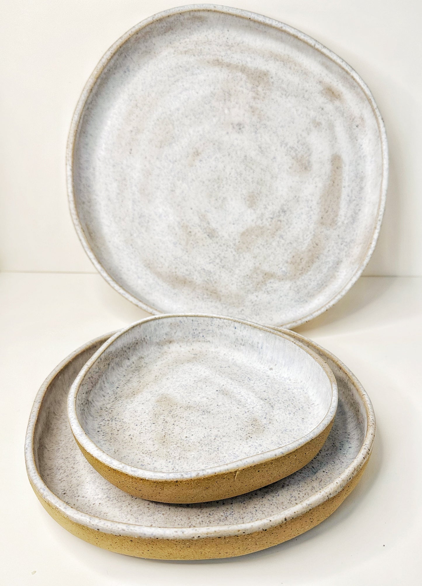 OCEAN SAND PLATES SET. Large, medium & small.