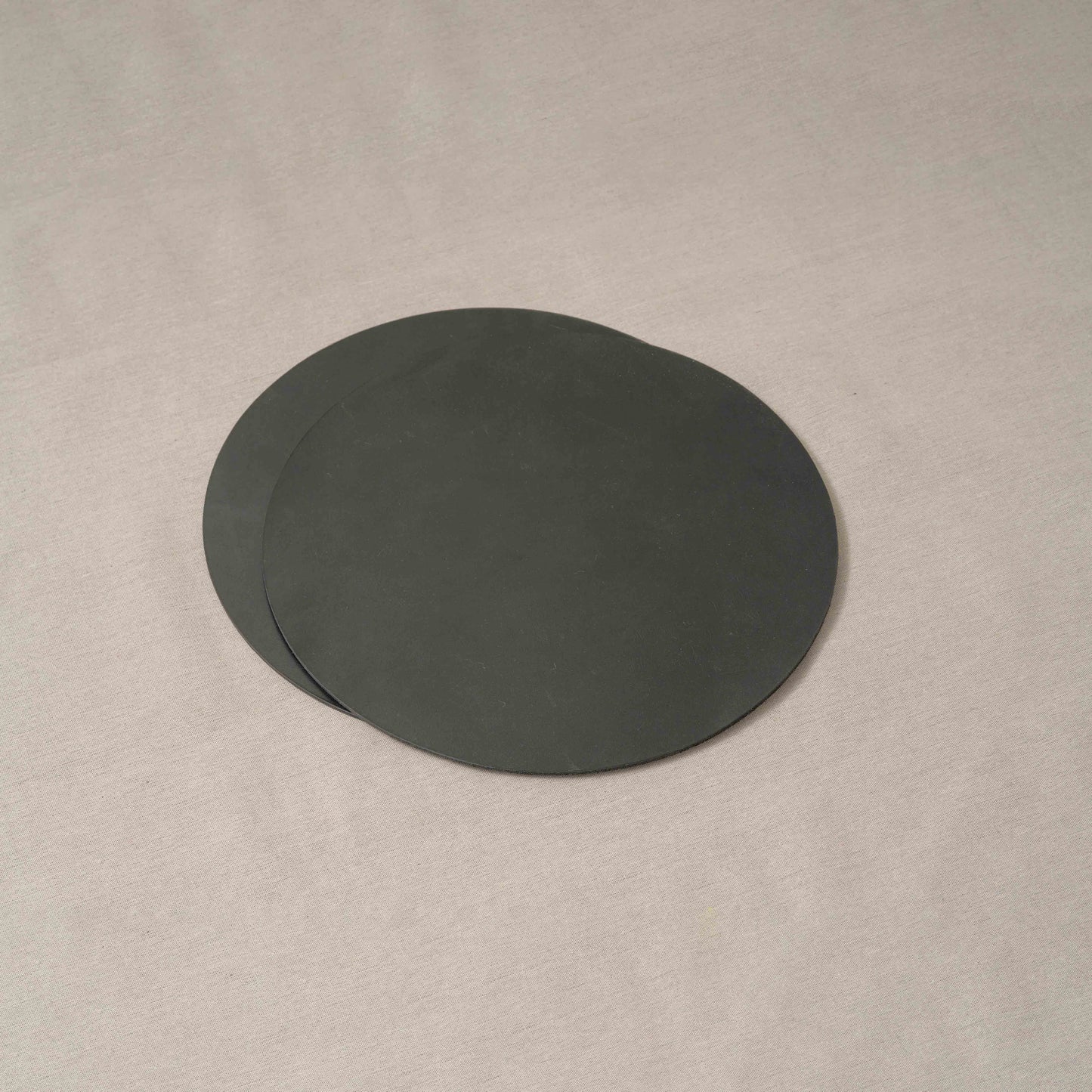 Round Placemat Pair in black leather