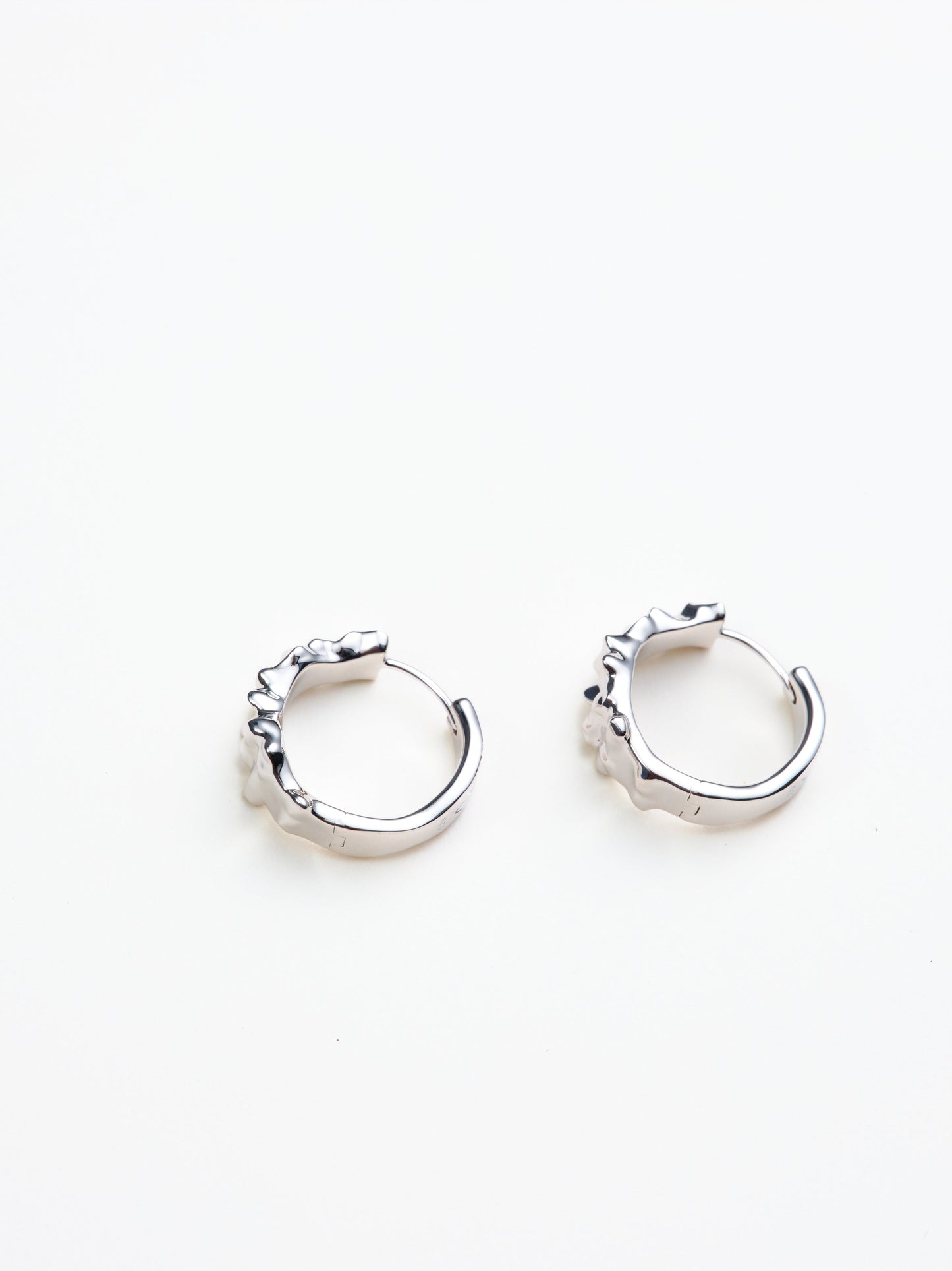 Anna Uneven Hoops