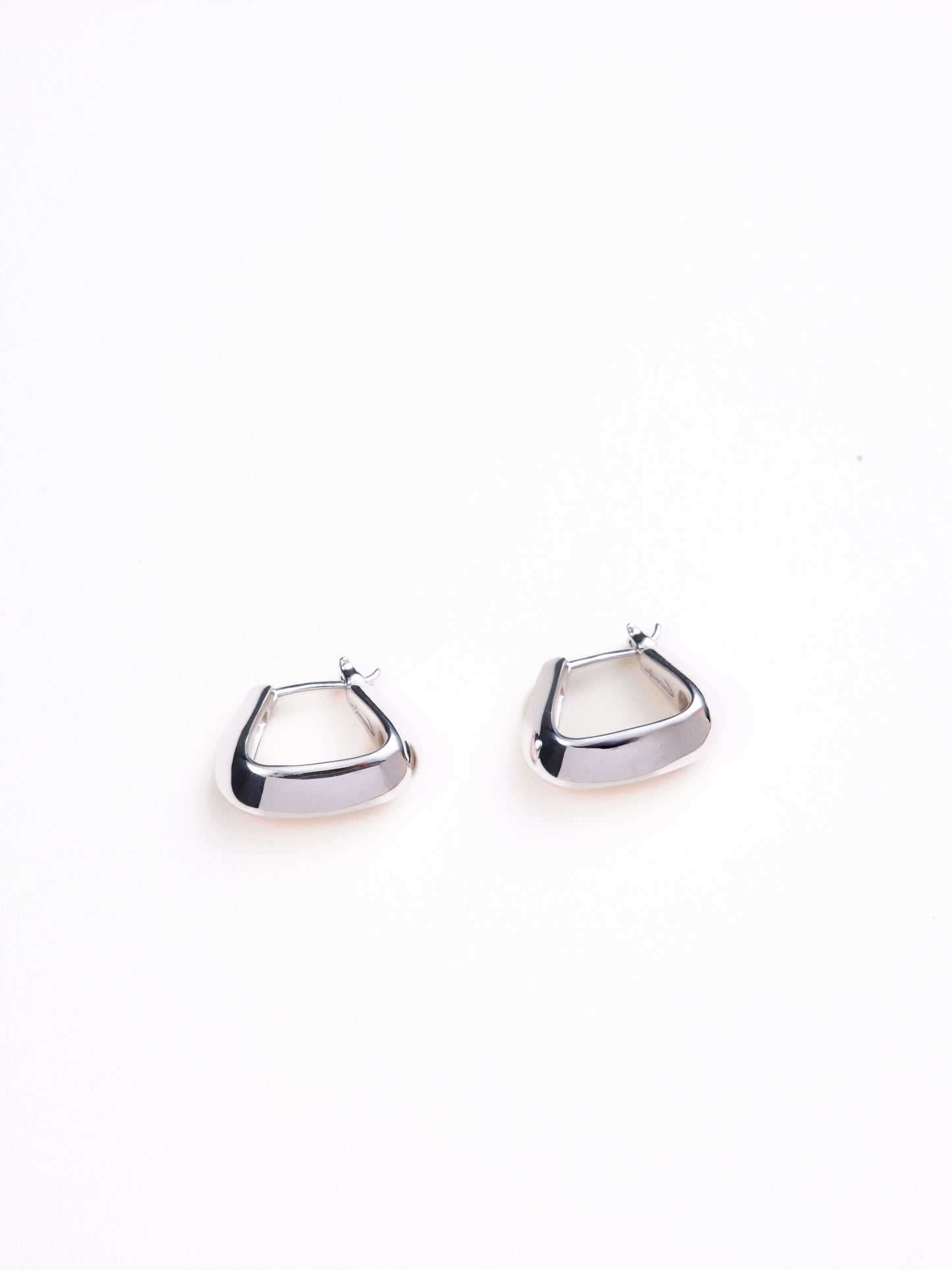 Lyle Small Triangle Hoops