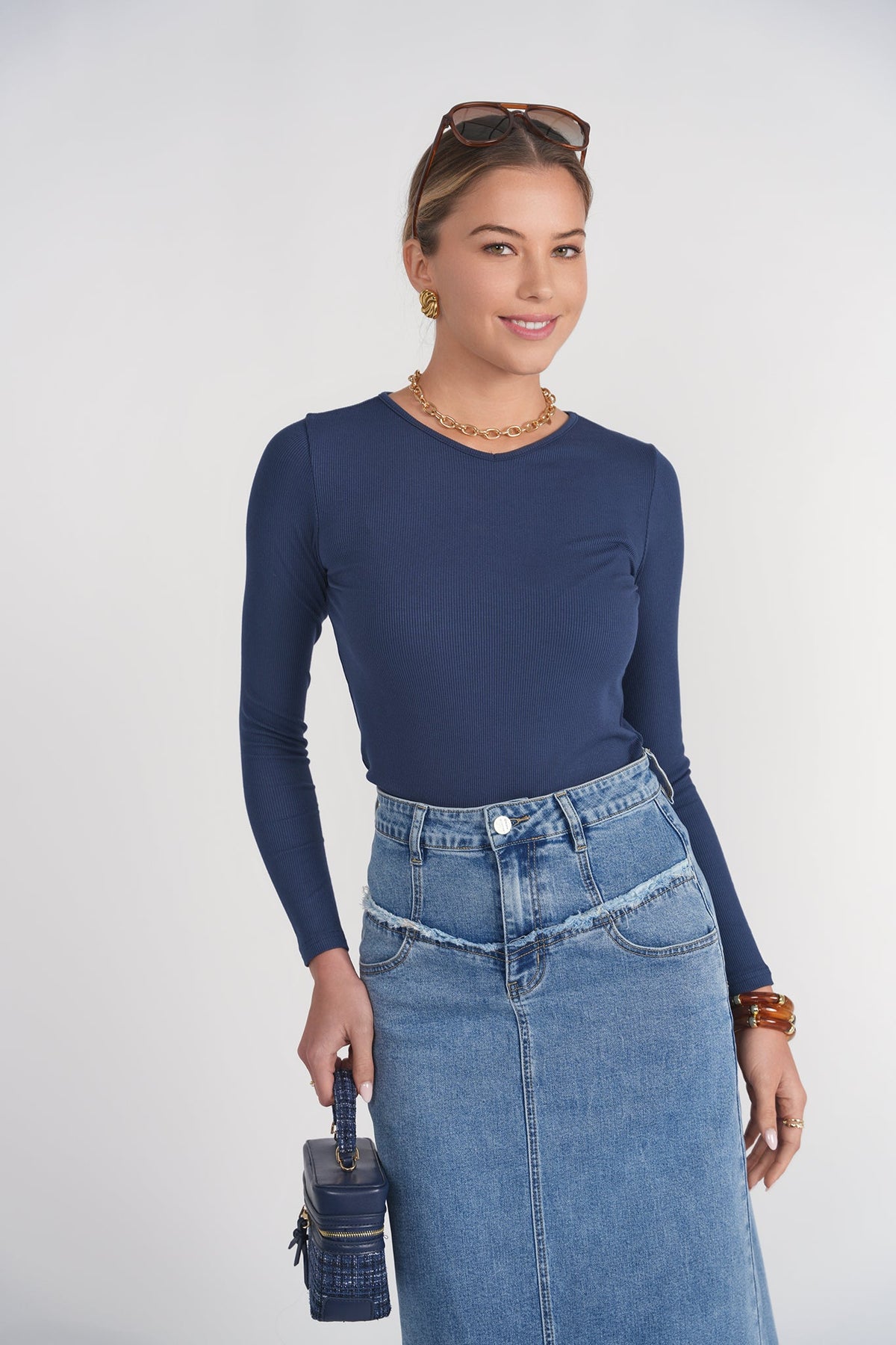 Long Sleeve Ribbed V Neck Tee- Faded Navy