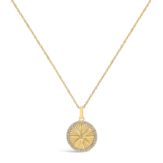 14K Yellow Gold 1/5 Cttw Diamond Starburst Fluted Medallion Pendant Necklace