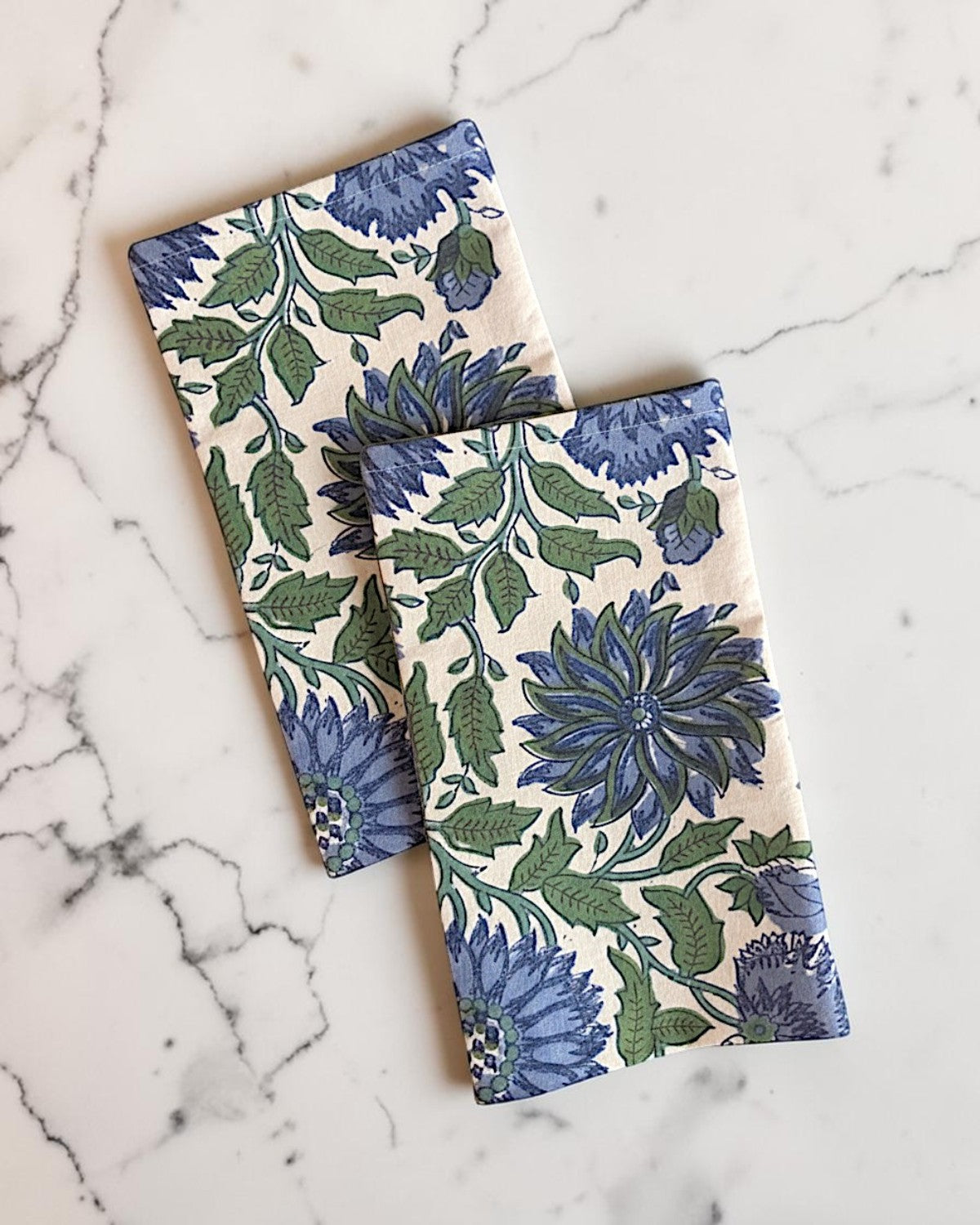 Cotton Napkins Blue and Green Floral Napkin Set of 4 Cloth Napkins for Dining Table, Brunch or Farmhouse Decor 17x17