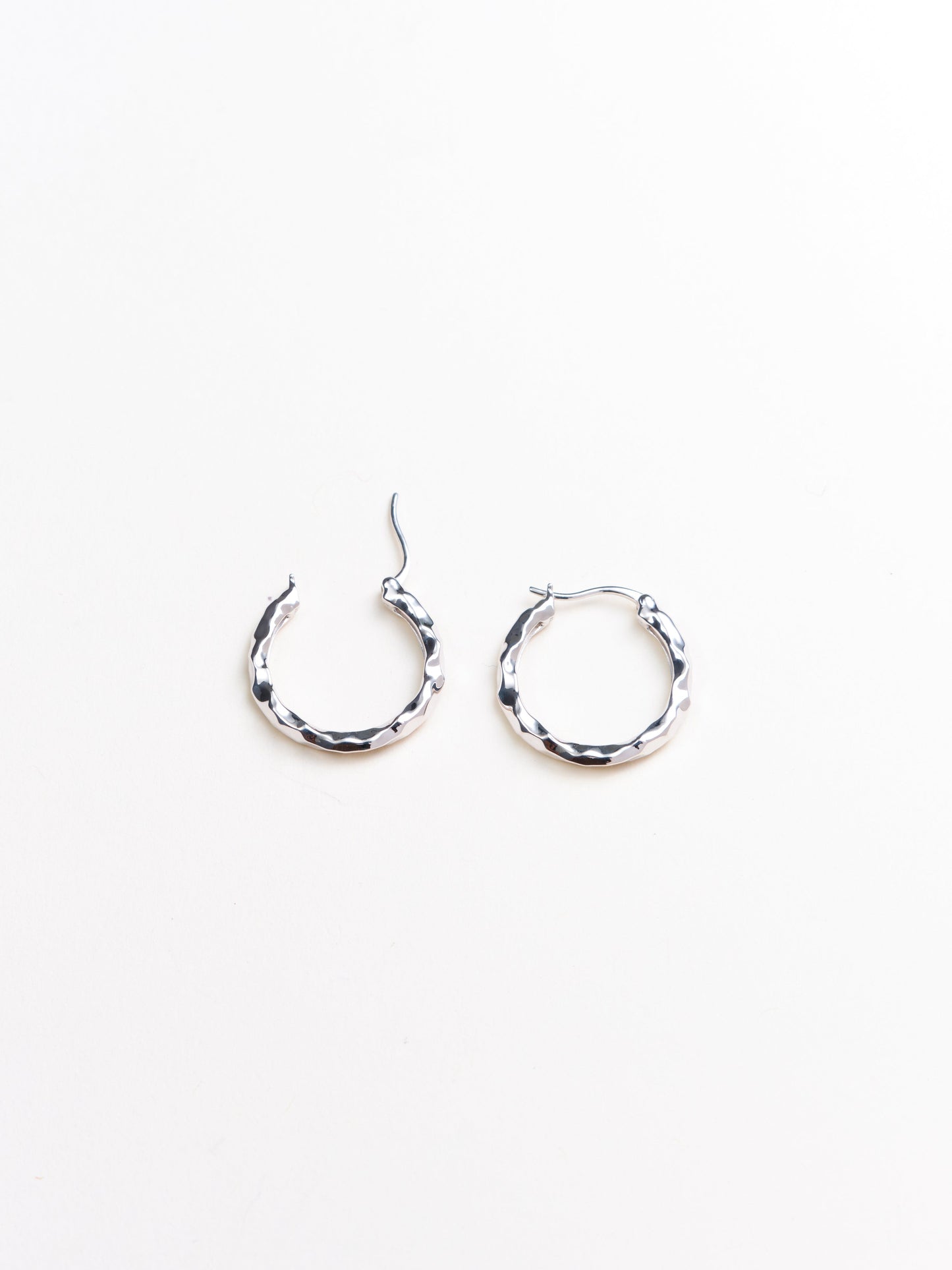 Elliot Textured Hoops
