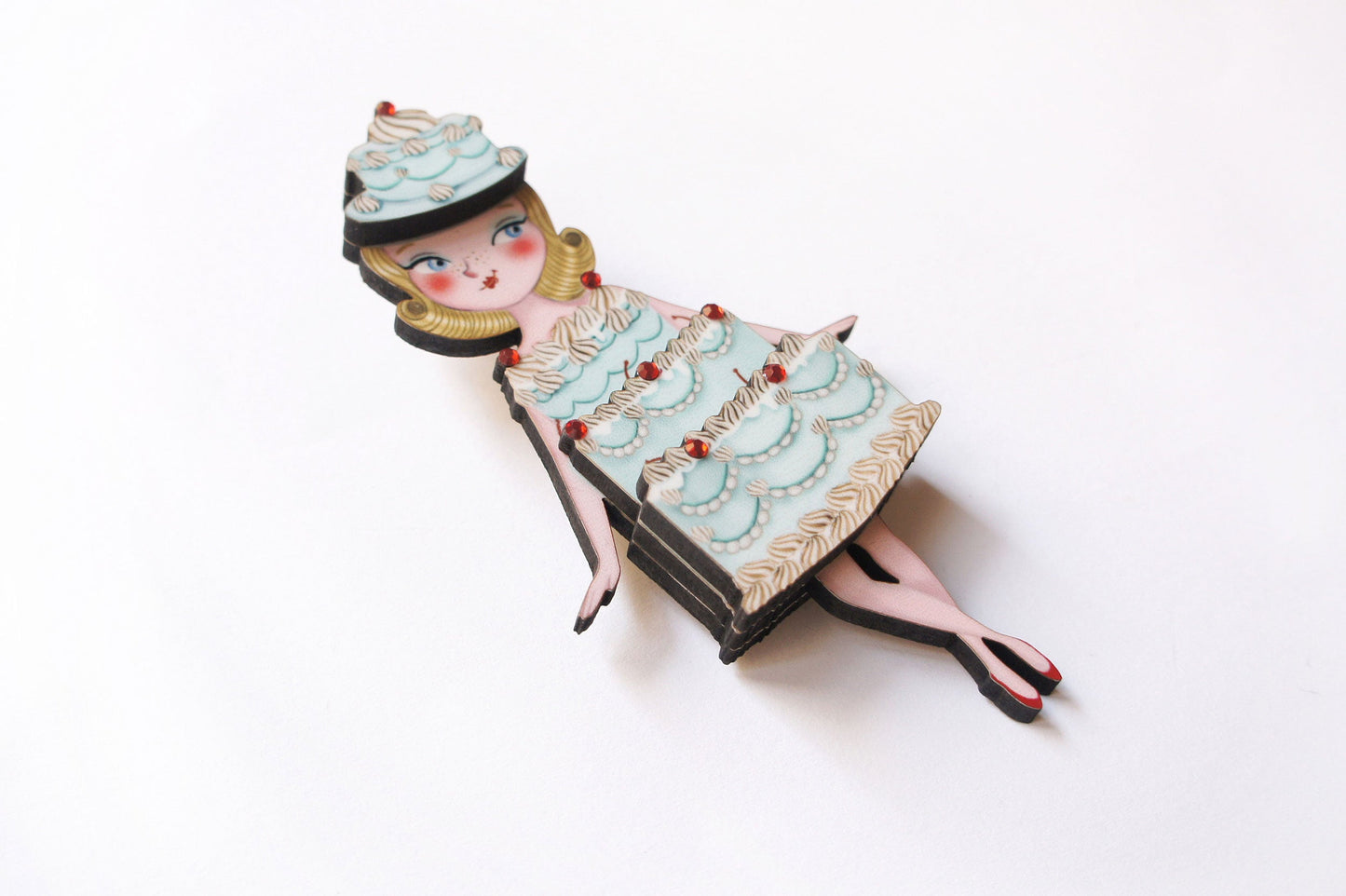 Cake Woman Brooch by Laliblue