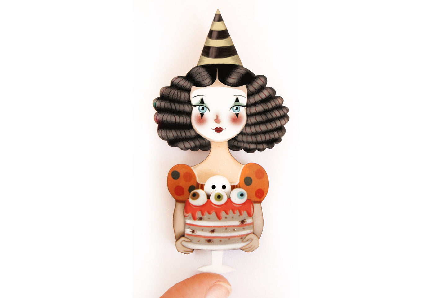 Mime With Cake Brooch by Laliblue