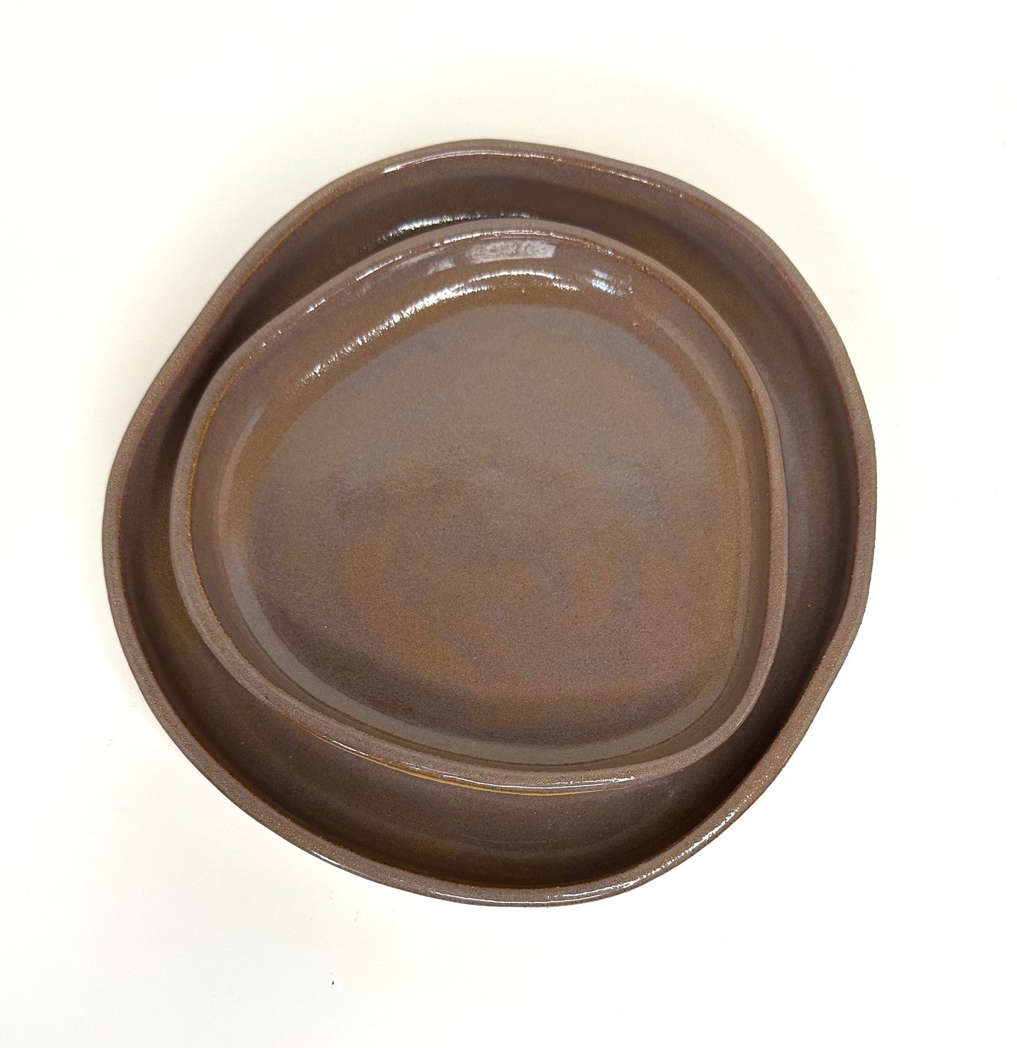 FRECKLE PLATES. Medium & Small (8.5 and 6 inches)