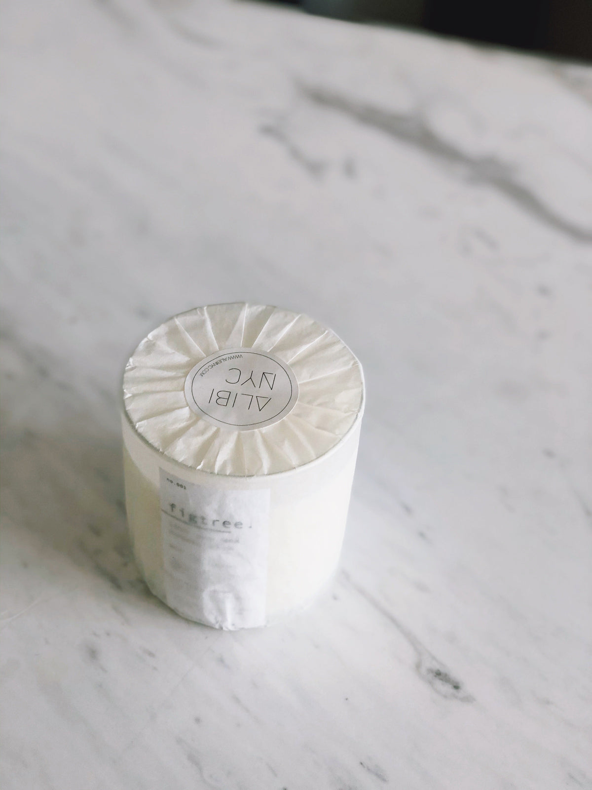 CANNABIS & HEMP | 100% SOY WOODEN WICK CANDLE