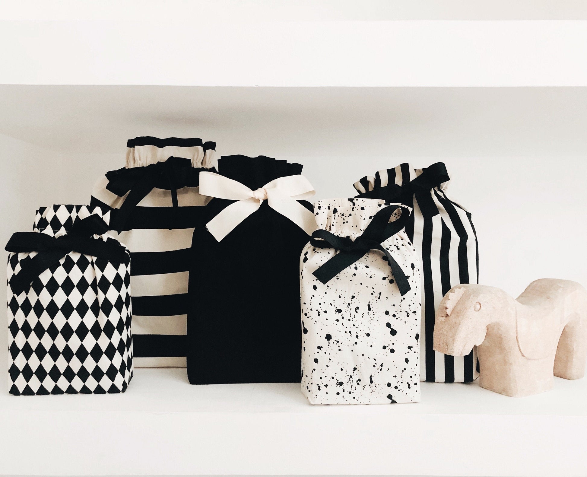 Gift Bag Black Medium - Osadia Concept Store
