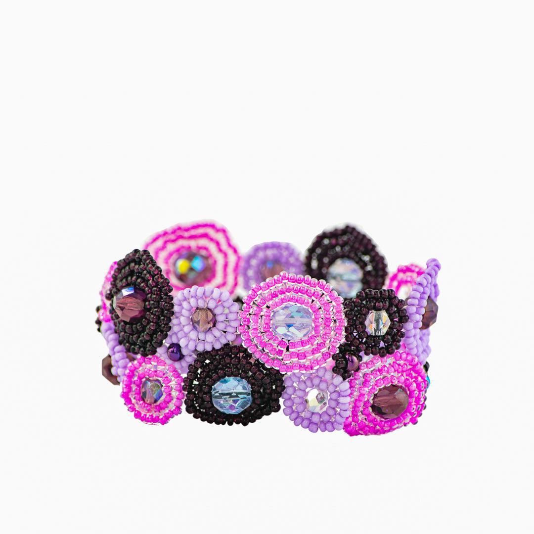 Bola Seed Bead Magnetic Closure Bracelet - Guatemala