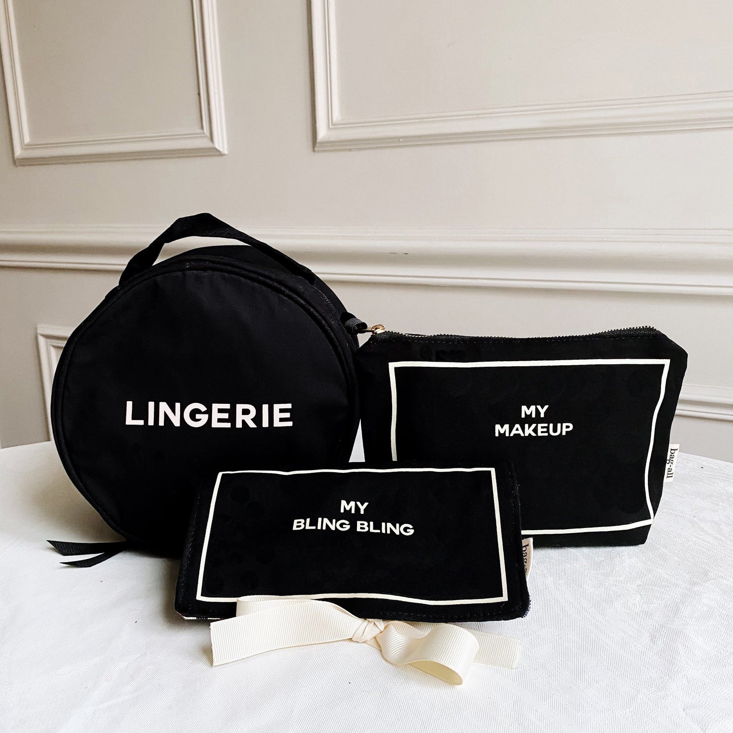 Deal Gift Set for Her, 3-pack, Black - Osadia Concept Store