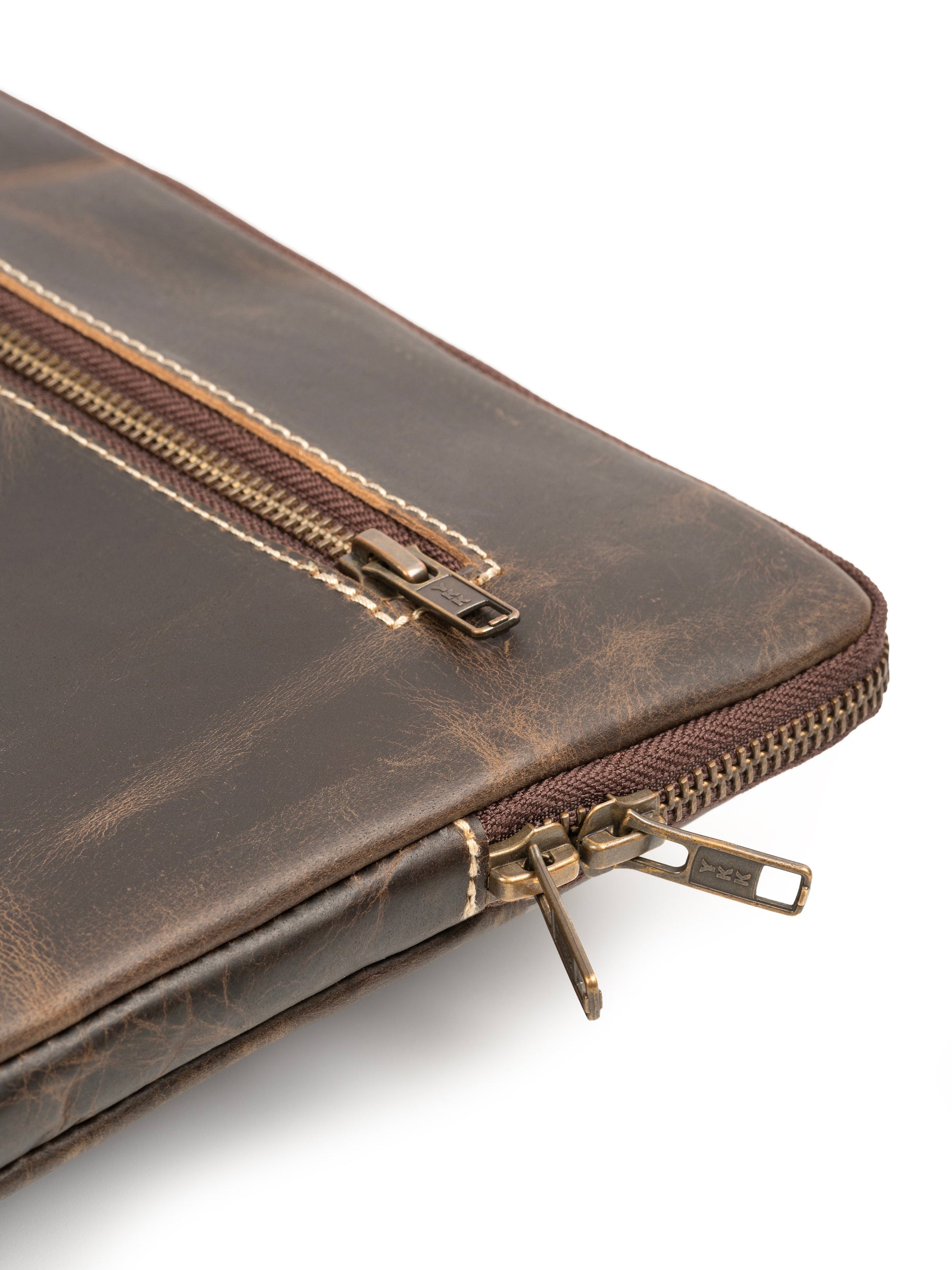 Brown Laptop Sleeve - Osadia Concept Store