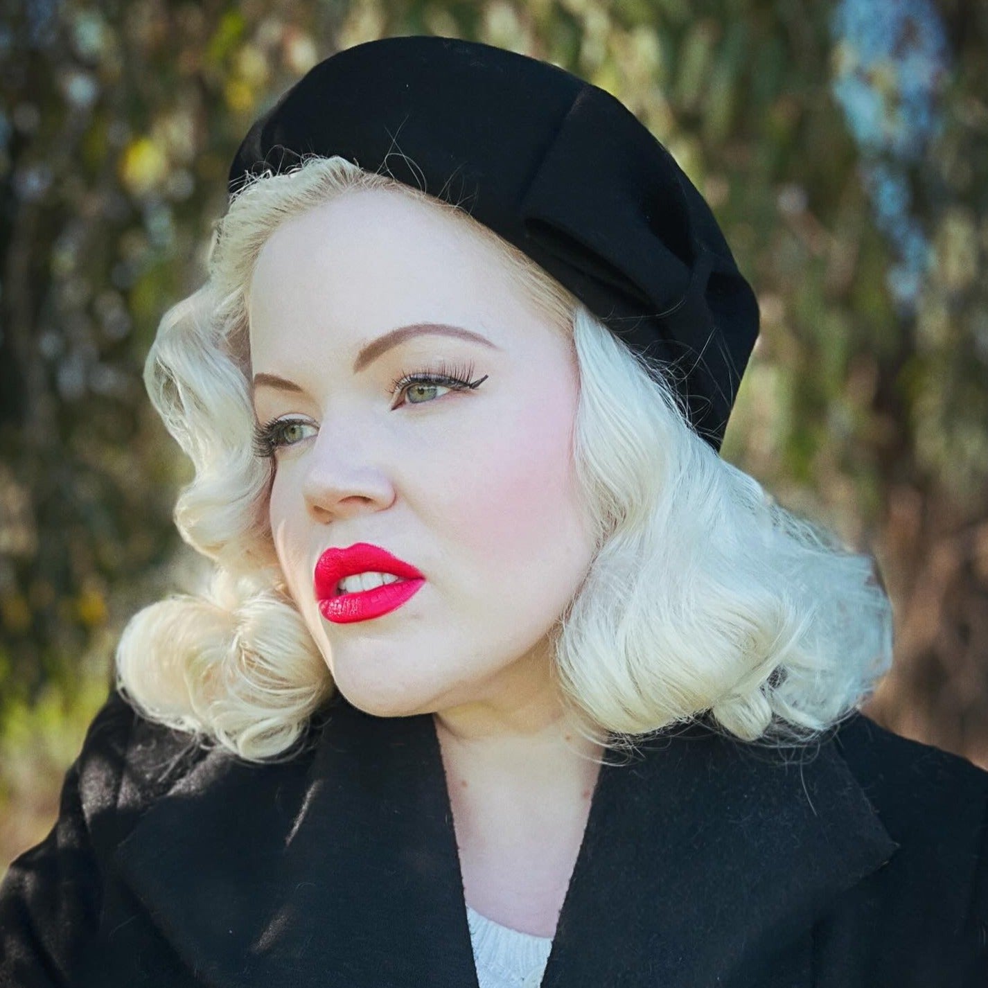 The Head-Turner Structured Beret by Lipstick & Chrome -RED