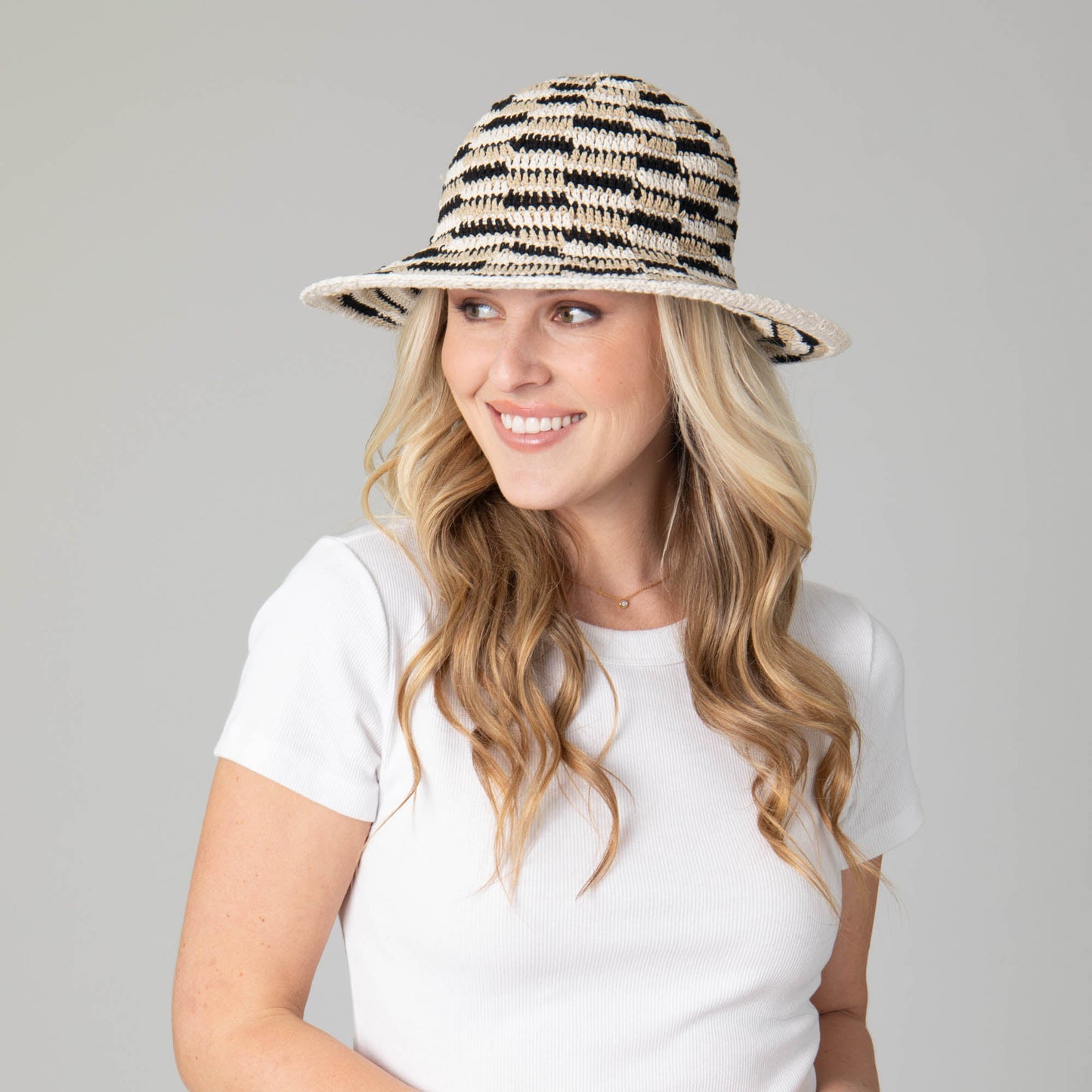 Heather Pattern Women's Crocheted Brim Hat