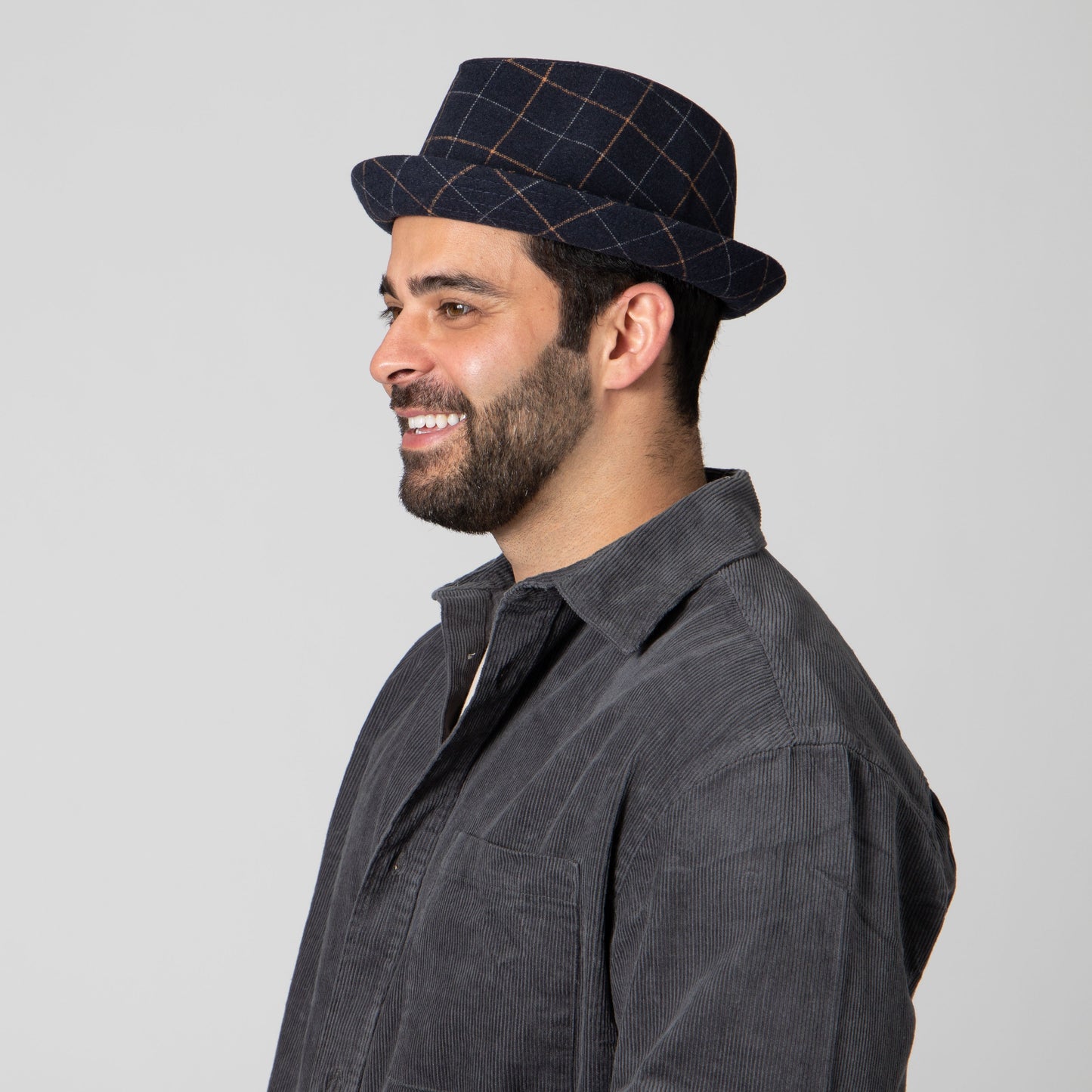 Men's Cut & Sew Pokpie with Double Fold Self Band&Knot
