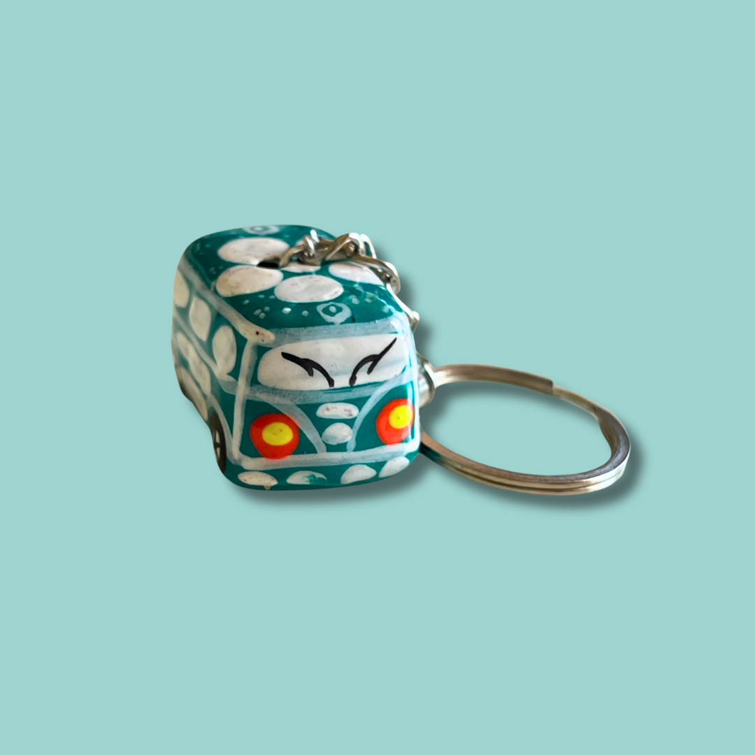 Volkswagen VW Van & Beetle Mexican Hand painted Clay Keychain - Mexico - Osadia Concept Store