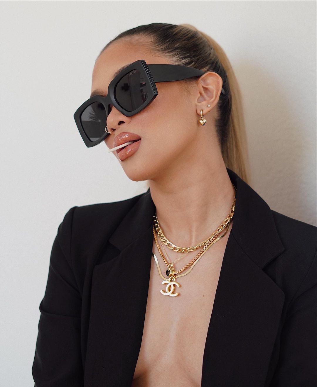 Sustainable Bardot - Black