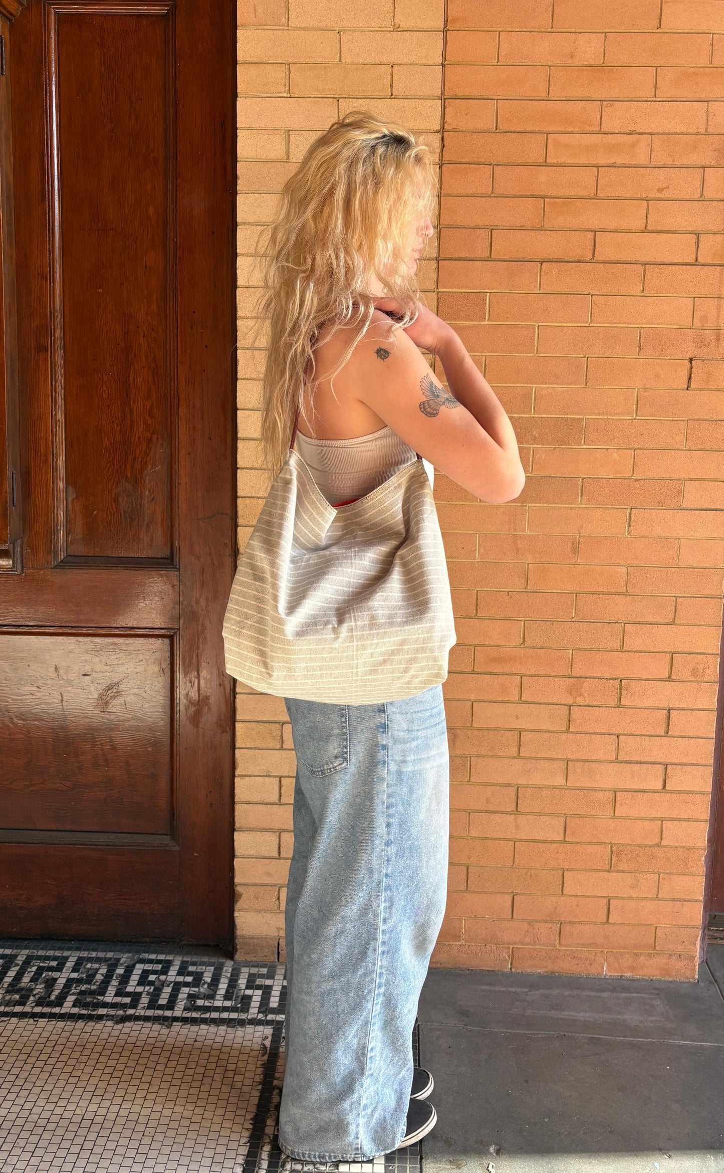Su't Tote Market Bag - Gray and White Striped