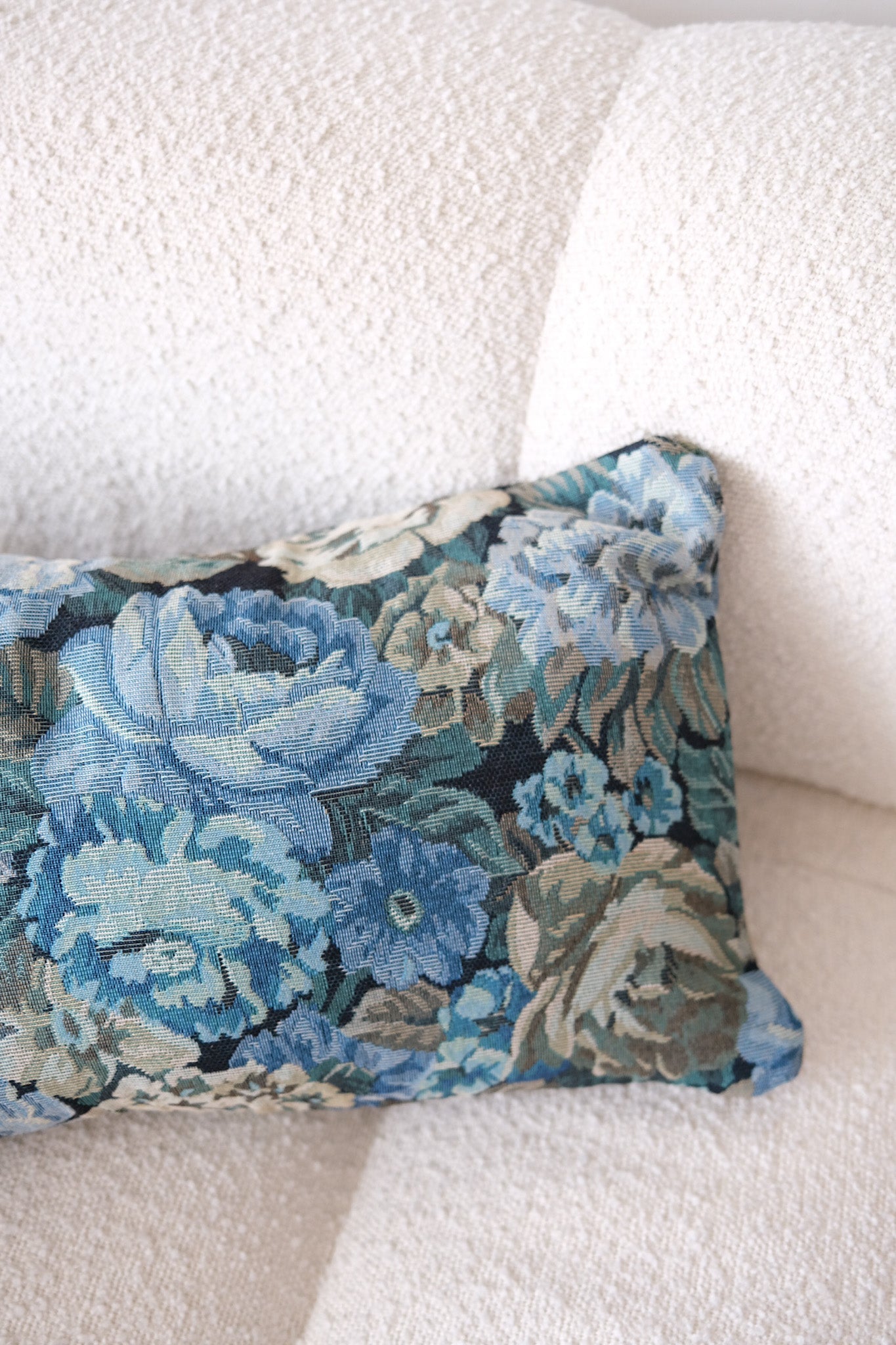 Celeste Reversible Tapestry Lumbar