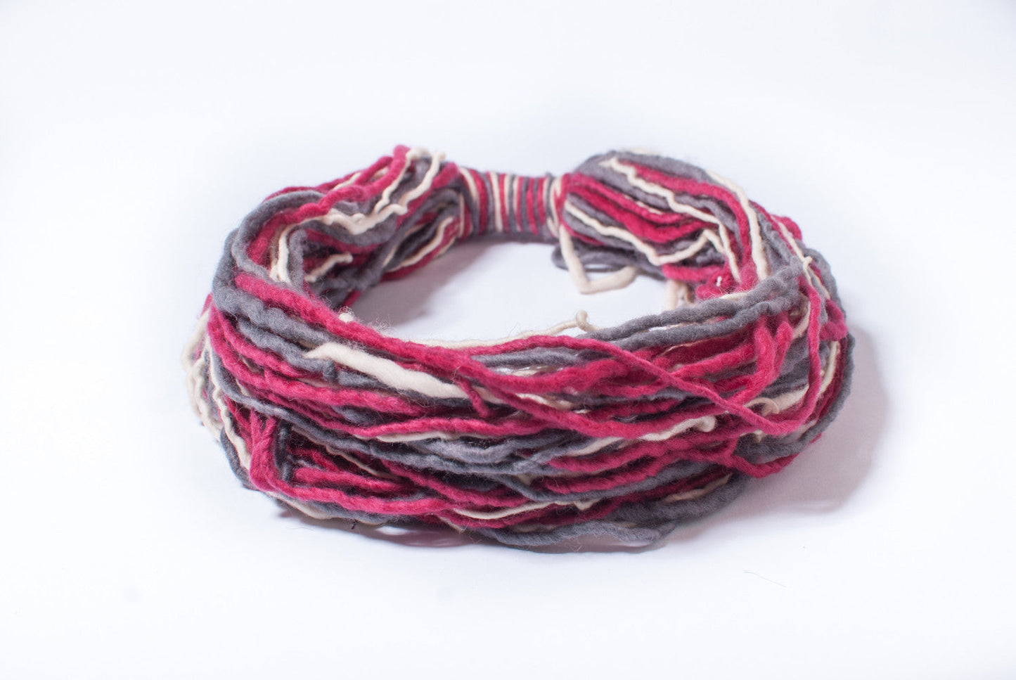 Mobo scarf necklace