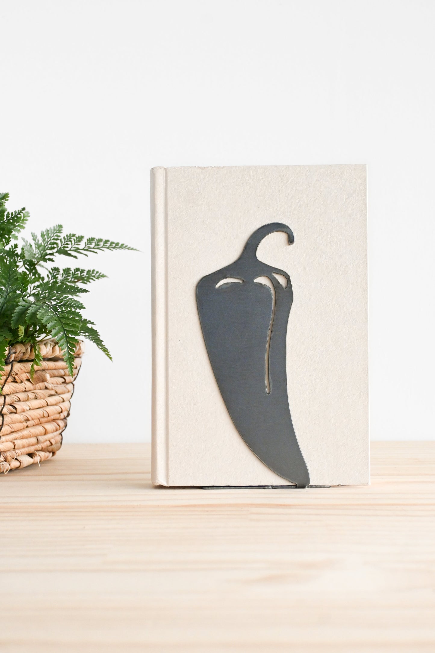 Chili Pepper Bookend