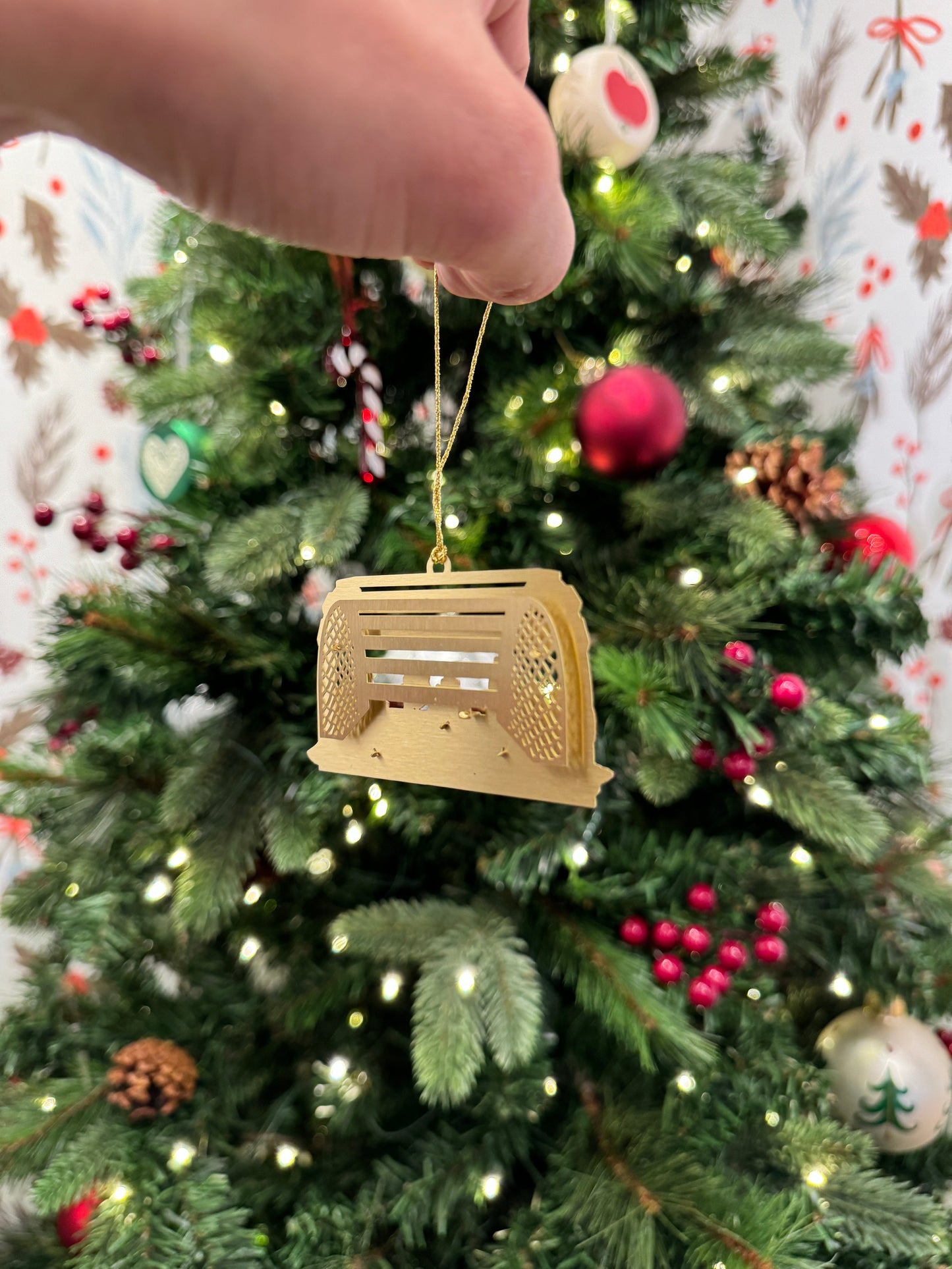 THE LOBSTER NATIVITY ORNAMENT