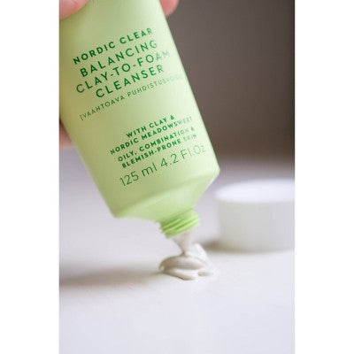 Lumene Nordic Clear Tyyni Balancing Clay-to-Foam Cleanser 4.2 fl oz - New - Osadia Concept Store
