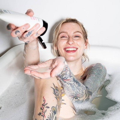 Stories & Ink Enhancing Exfoliating Body Wash 6.76 fl oz - New