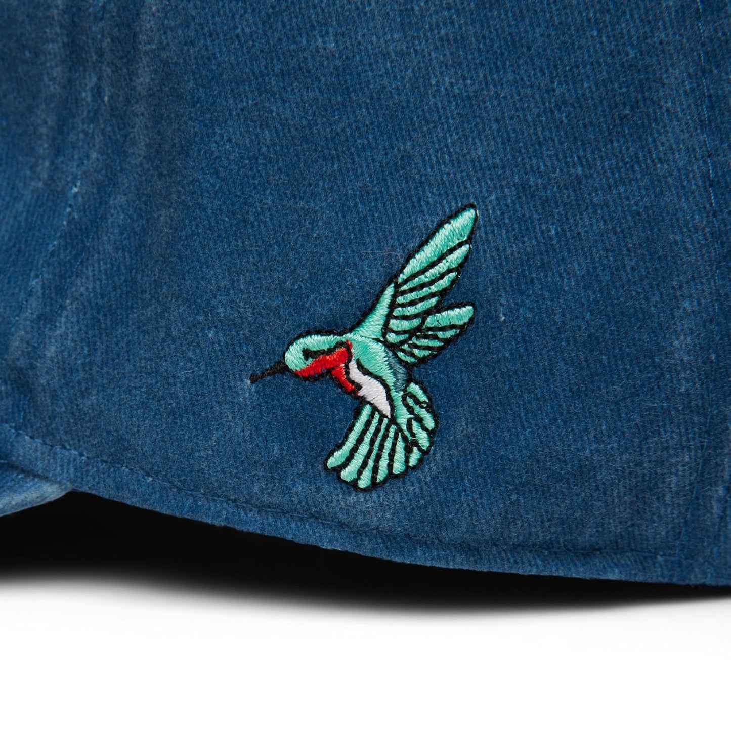 'YOU ARE ON NATIVE LAND' ORGANIC CAP - Osadia Concept Store