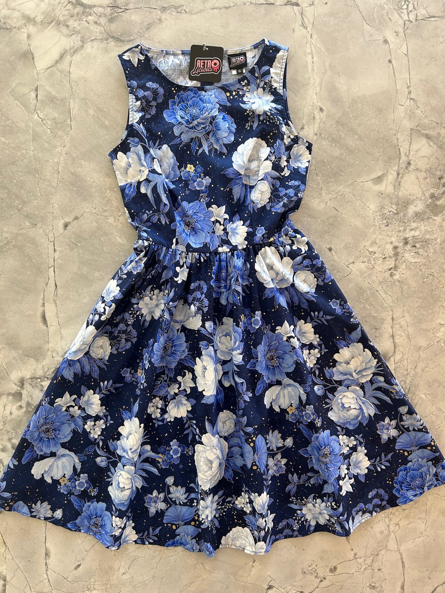 Metallic Floral Vintage Dress - 4X only, 1 left!