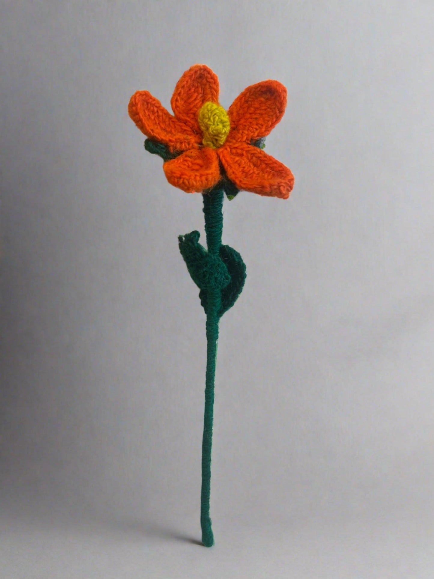Handmade Fair Trade Wool Daisy – Eco-Friendly, Crocheted, Unique Floral Decoration