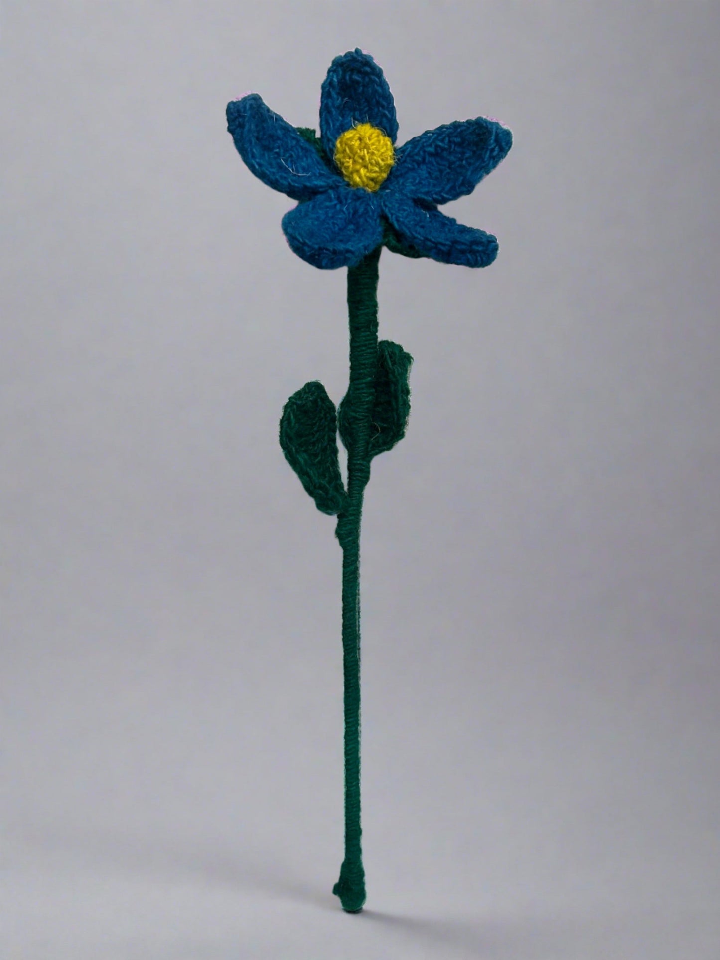 Handmade Fair Trade Wool Daisy – Eco-Friendly, Crocheted, Unique Floral Decoration